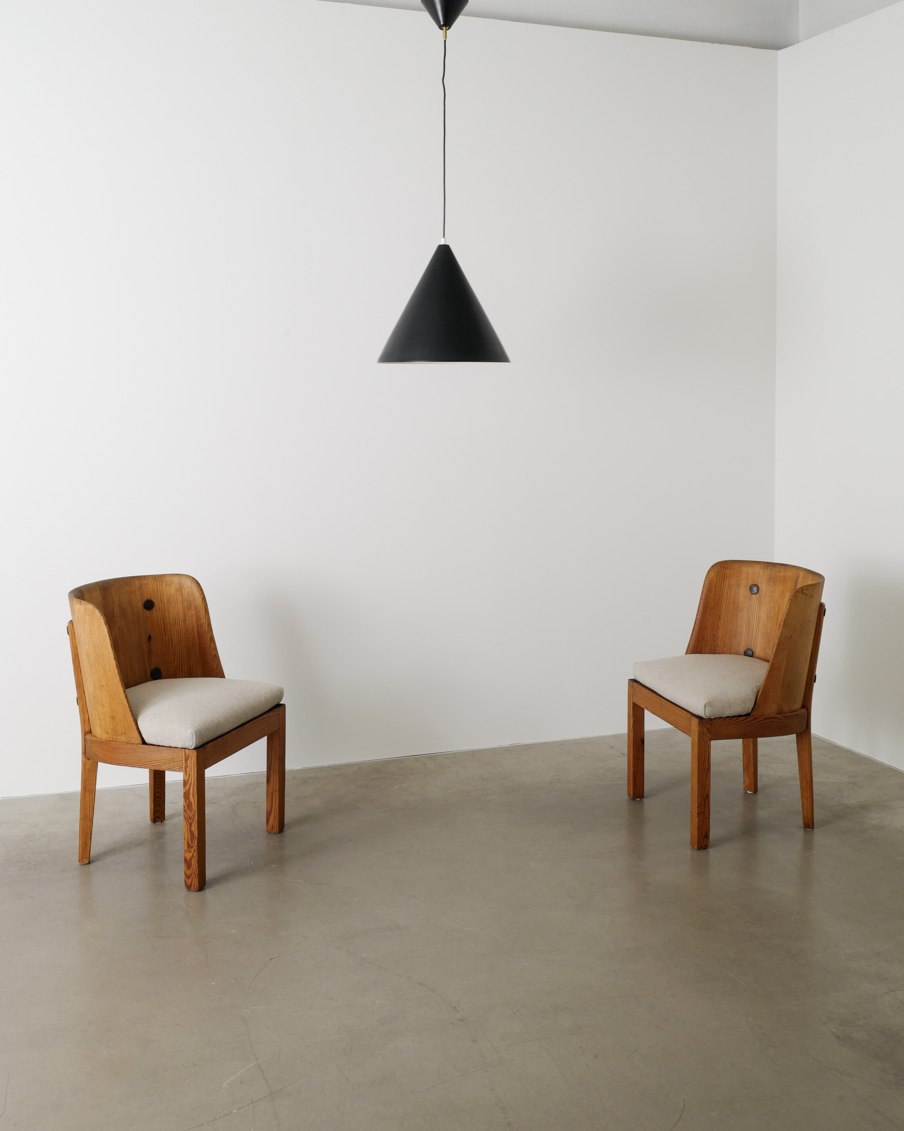 HANS-AGNE JAKOBSSON BLACK PENDANT, 1960s