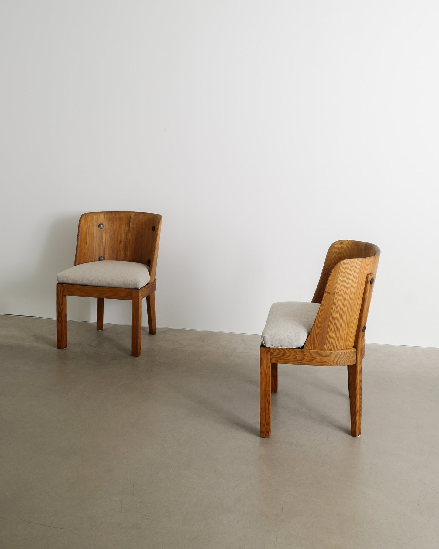 AXEL EINAR HJORTH "LOVÖ" ARMCHAIRS, 1930s
