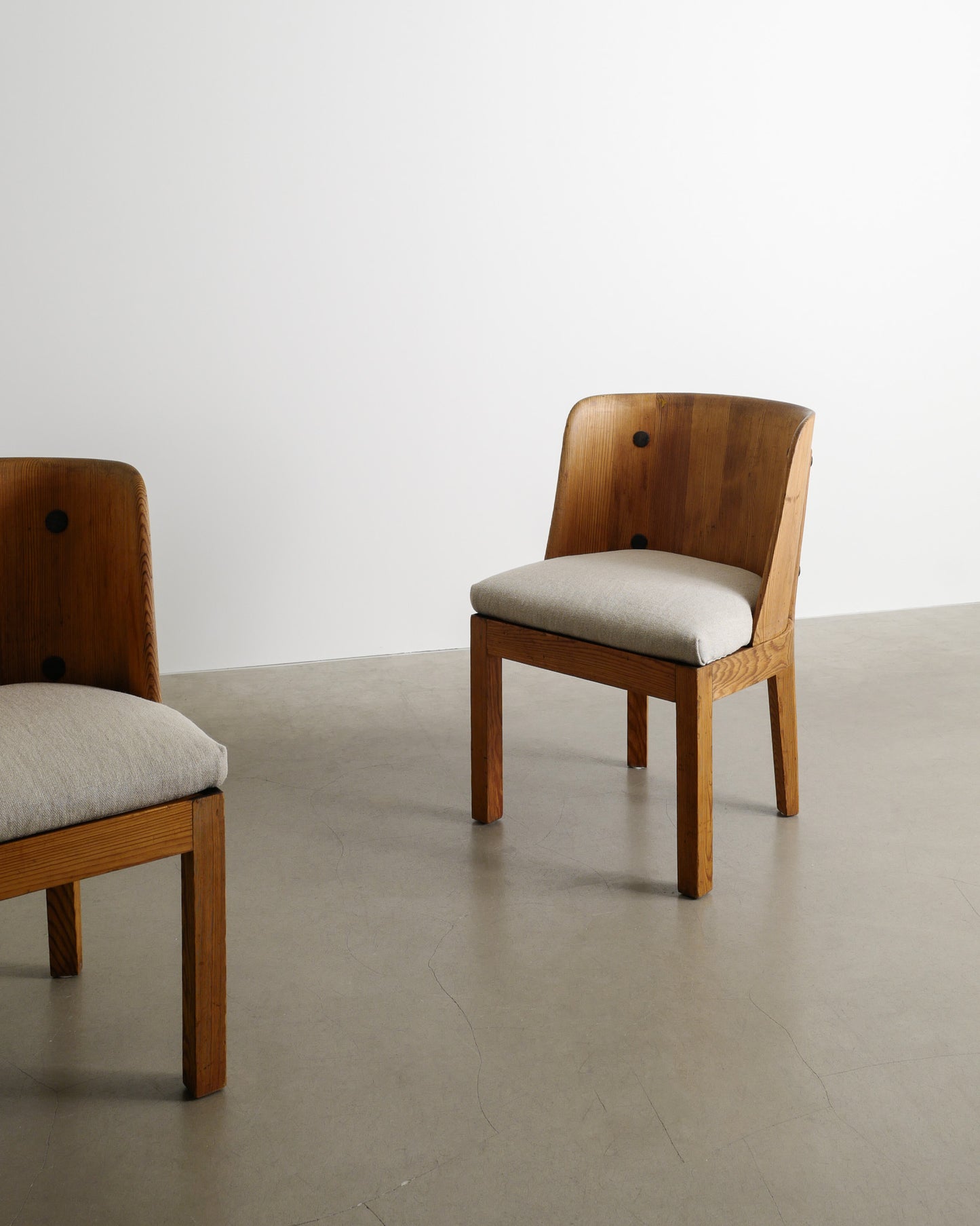 AXEL EINAR HJORTH "LOVÖ" ARMCHAIRS, 1930s