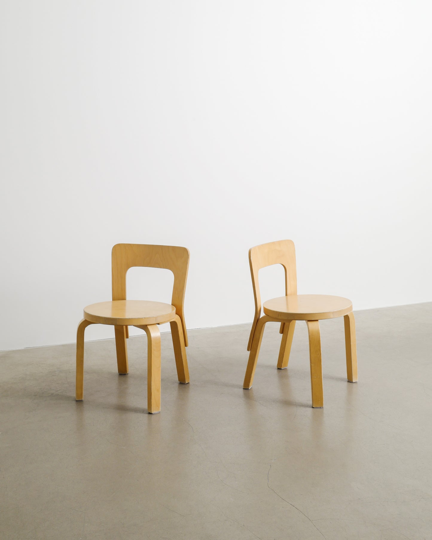 PAIR OF ALVAR AALTO CHILDREN CHAIRS