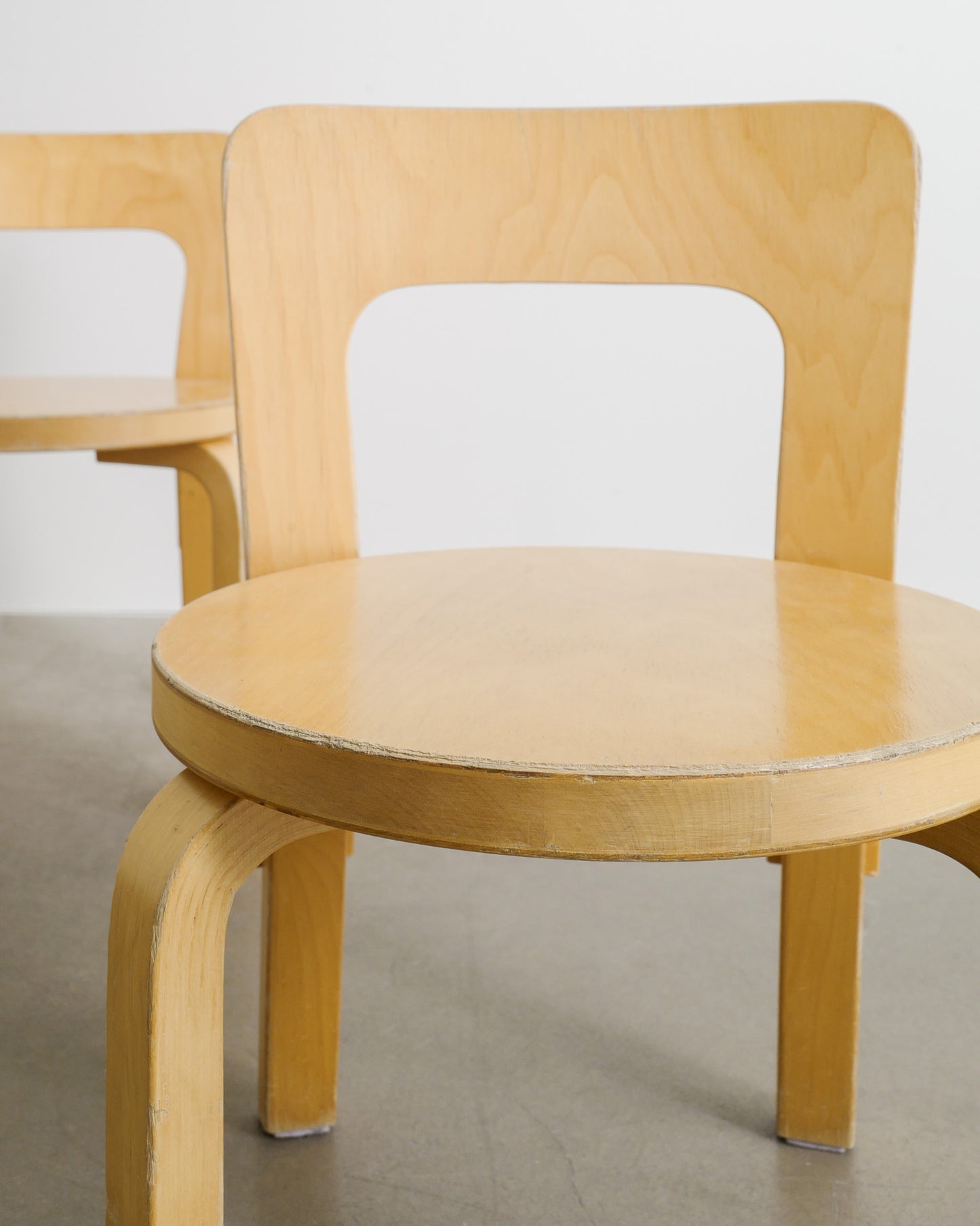 PAIR OF ALVAR AALTO CHILDREN CHAIRS