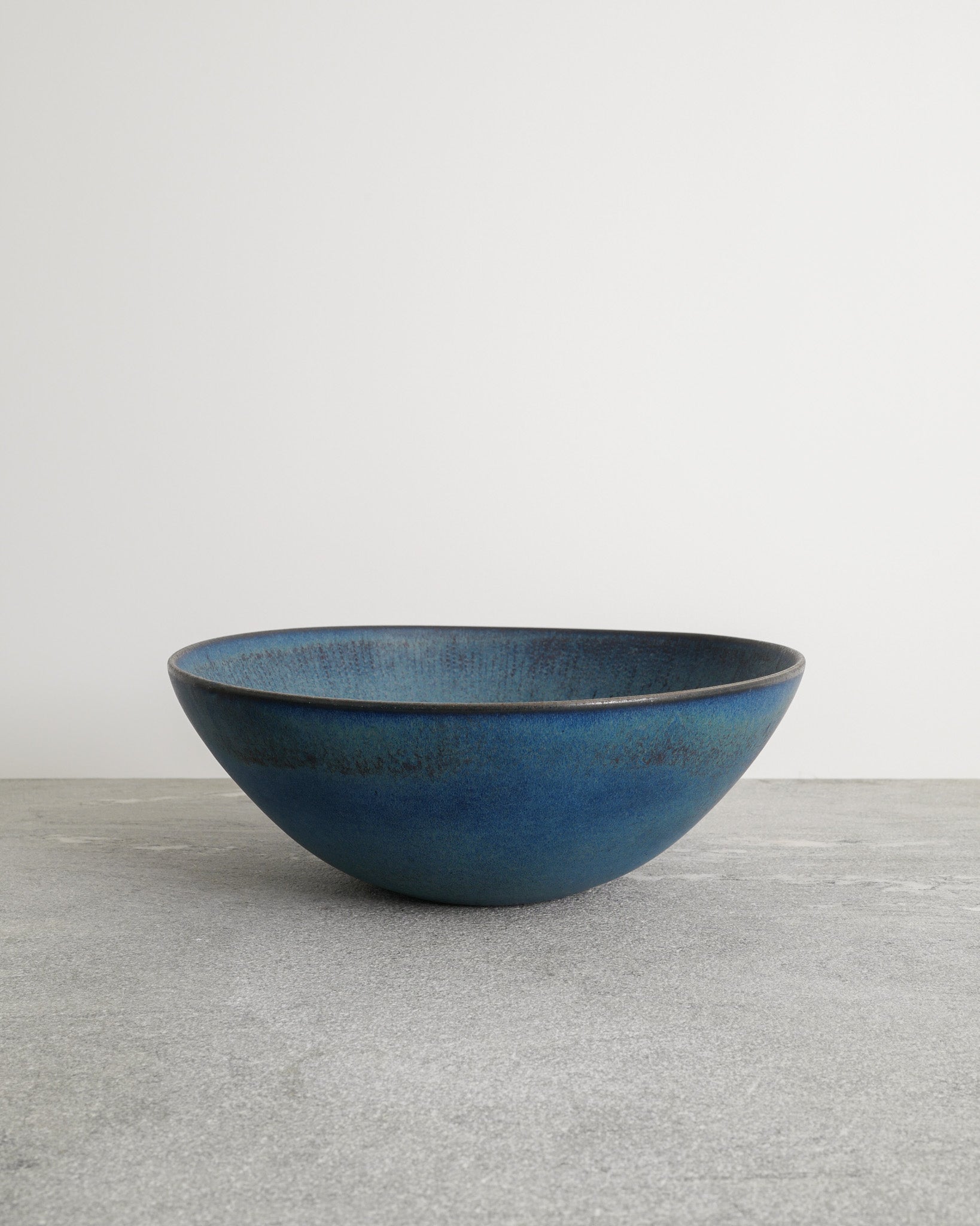 STIG LINDBERG LARGE CERAMIC BOWL, 1960s