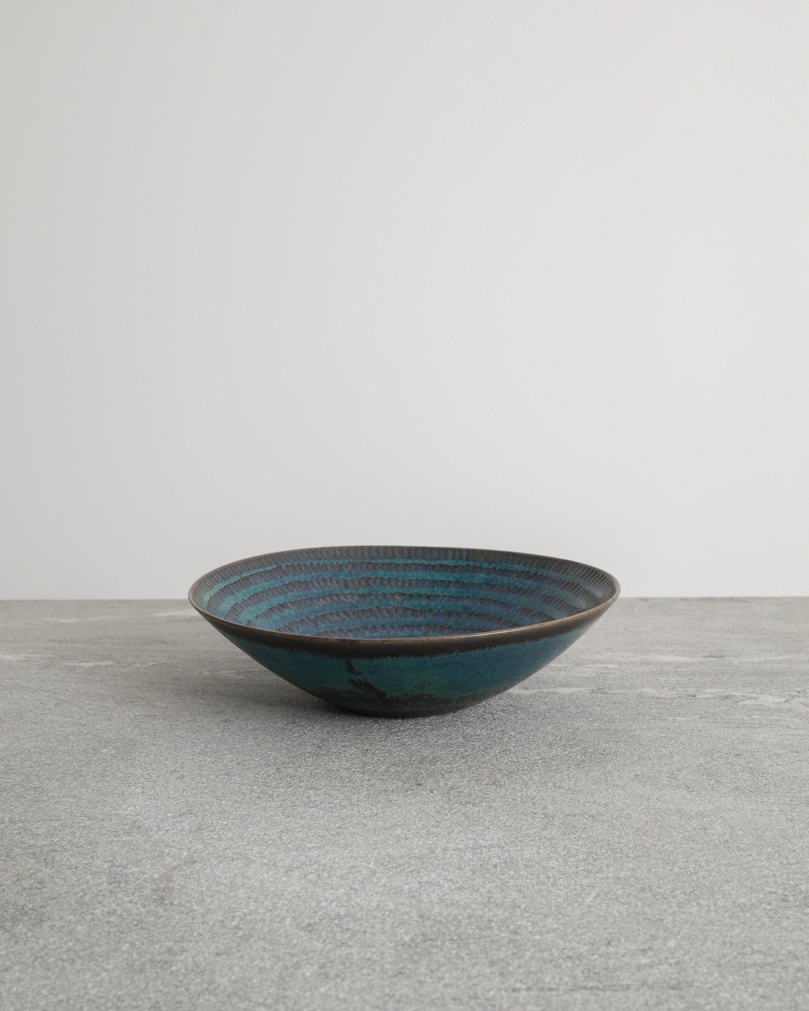STIG LINDBERG CERAMIC BOWL, 1960s