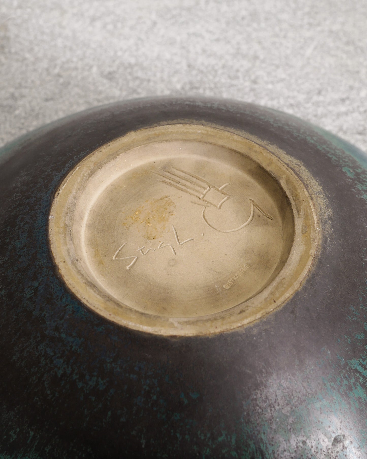 STIG LINDBERG CERAMIC BOWL, 1960s
