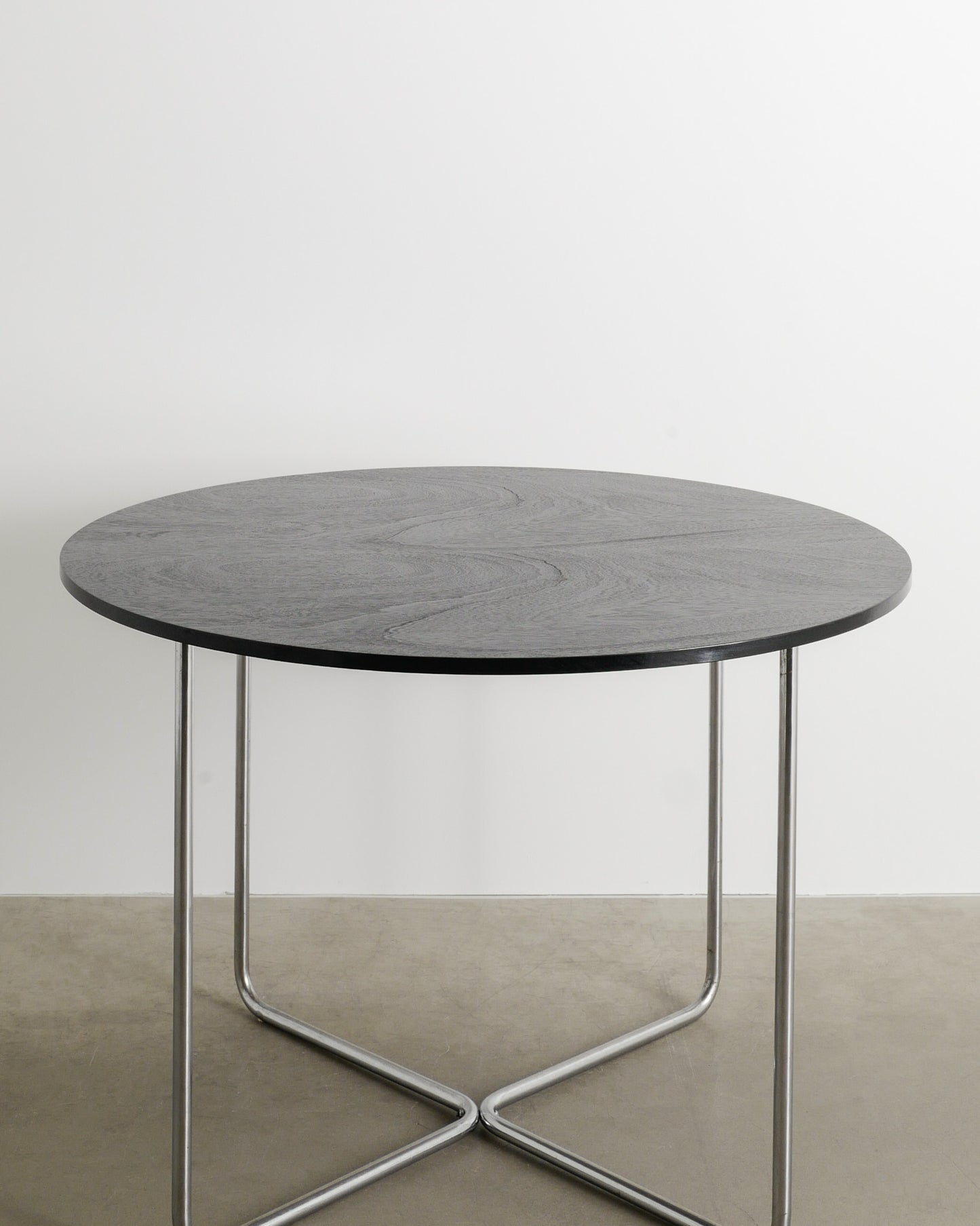 MARCEL BREUER "B27" ROUND TABLE, 1930s