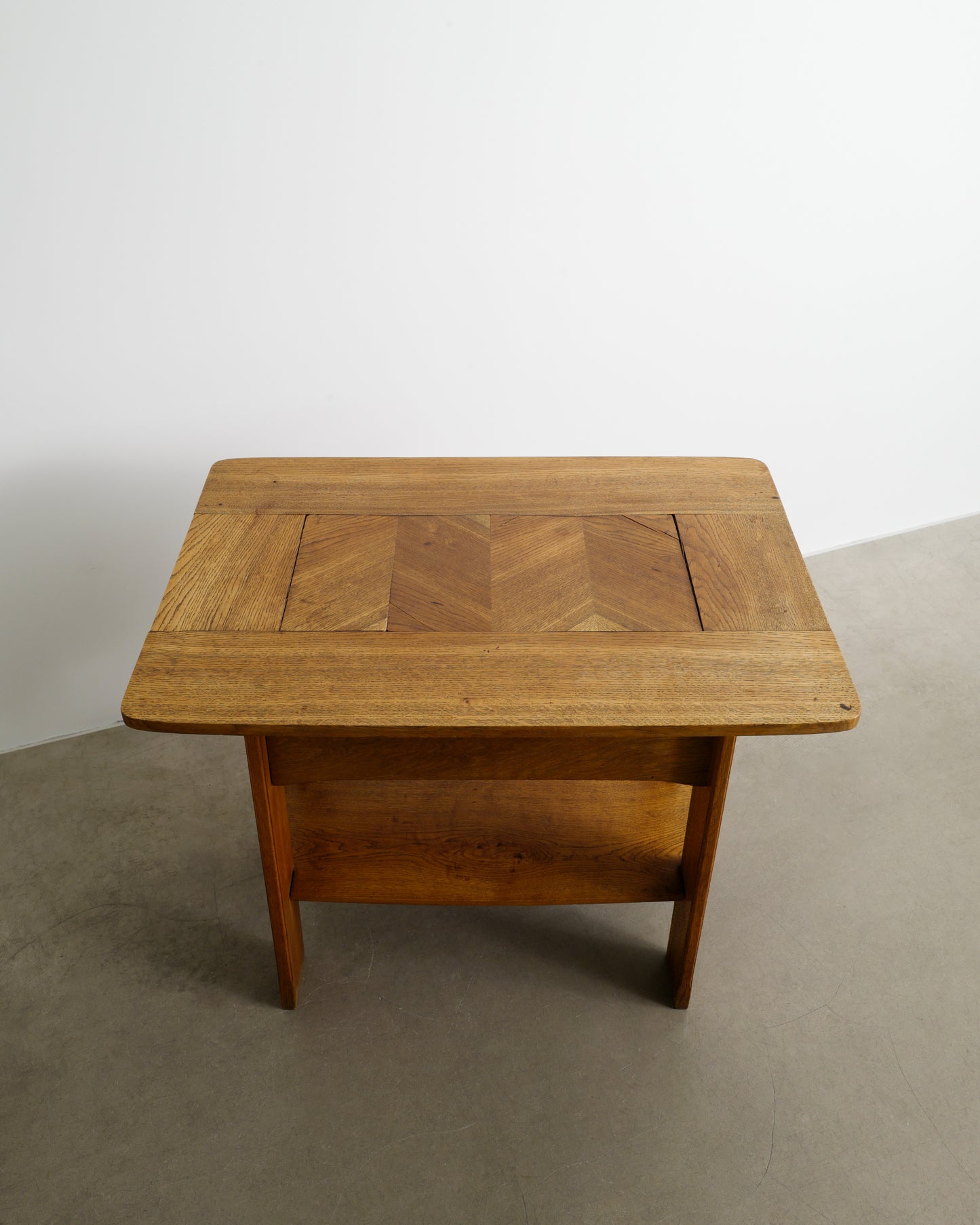 AXEL LINDEGREN CONSOLE TABLE, 1930s