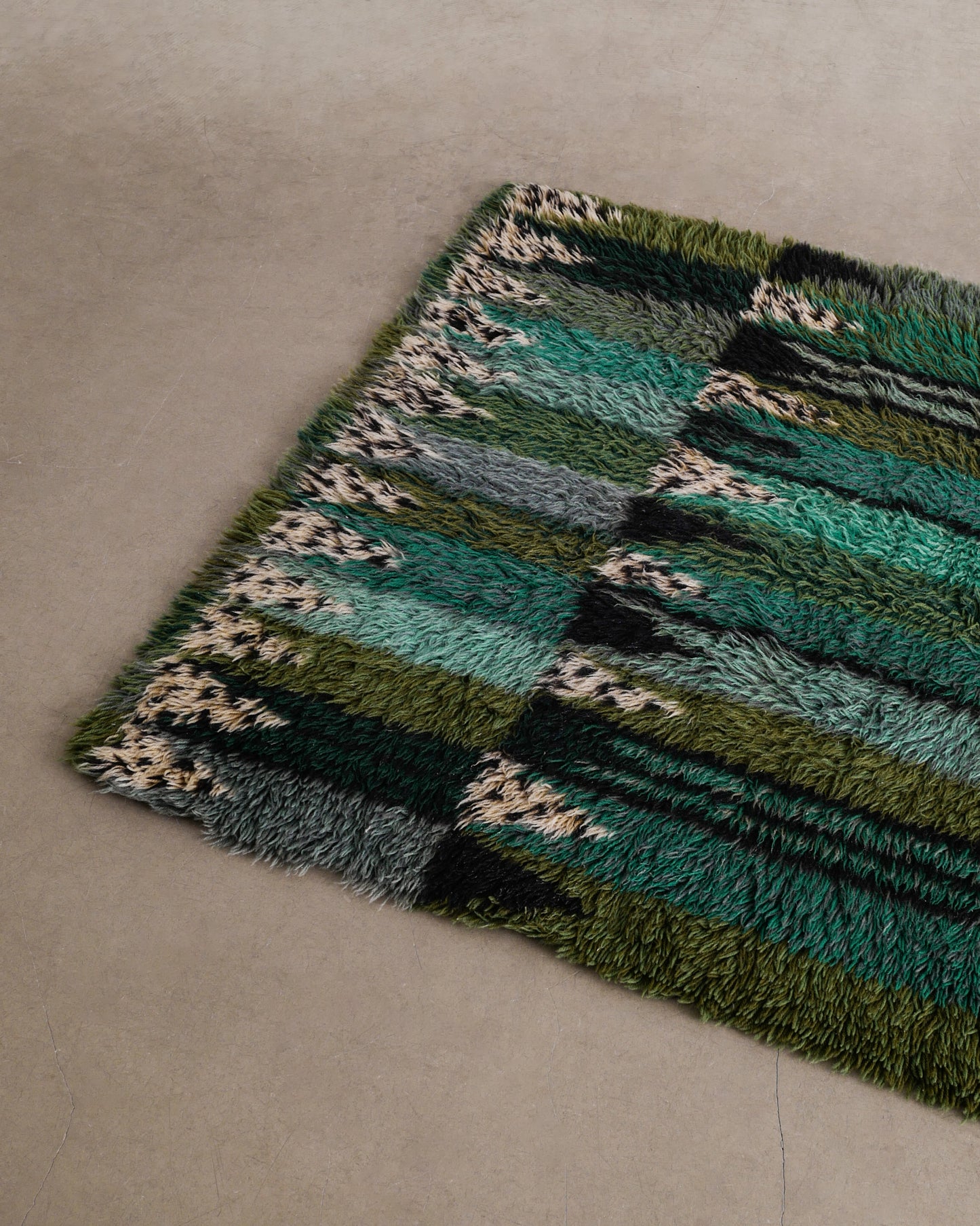 MARIANNE RICHTER WOVEN PILE RUG, 1960s