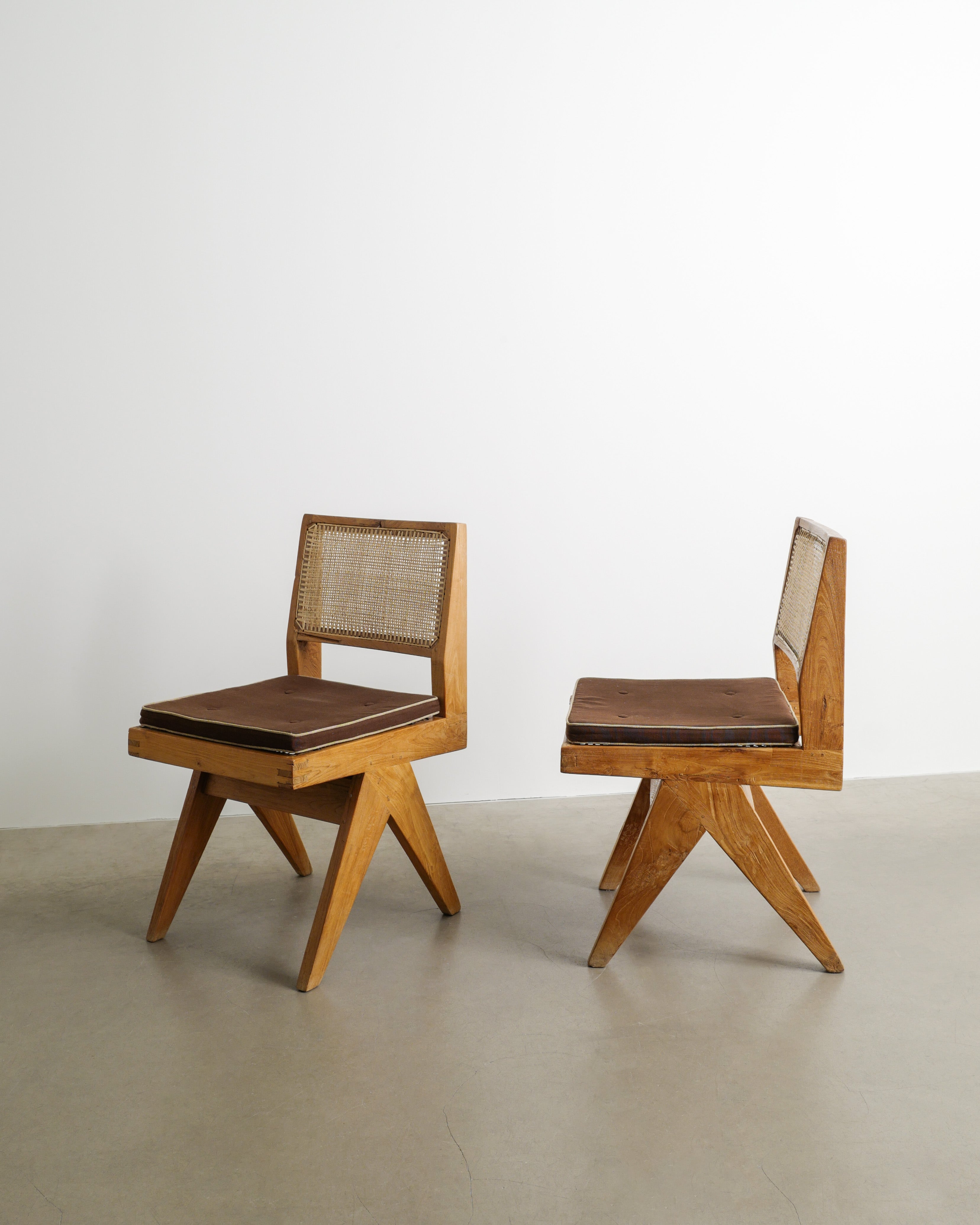 PIERRE JEANNERET V-TYPE DINING CHAIRS, 1950s