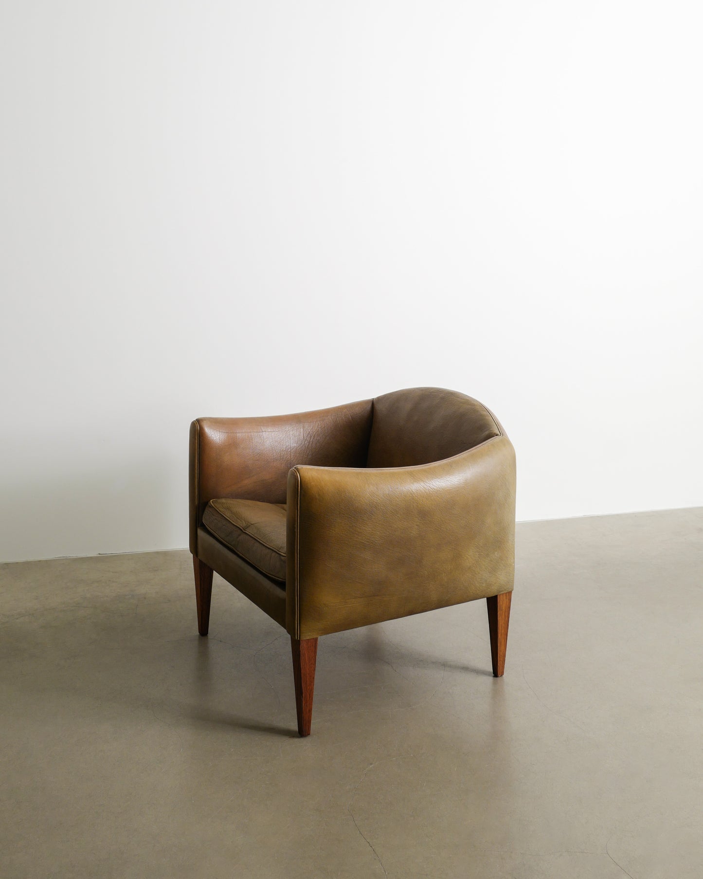 ILLUM WIKKELSØ "V12" ARMCHAIR, 1960s