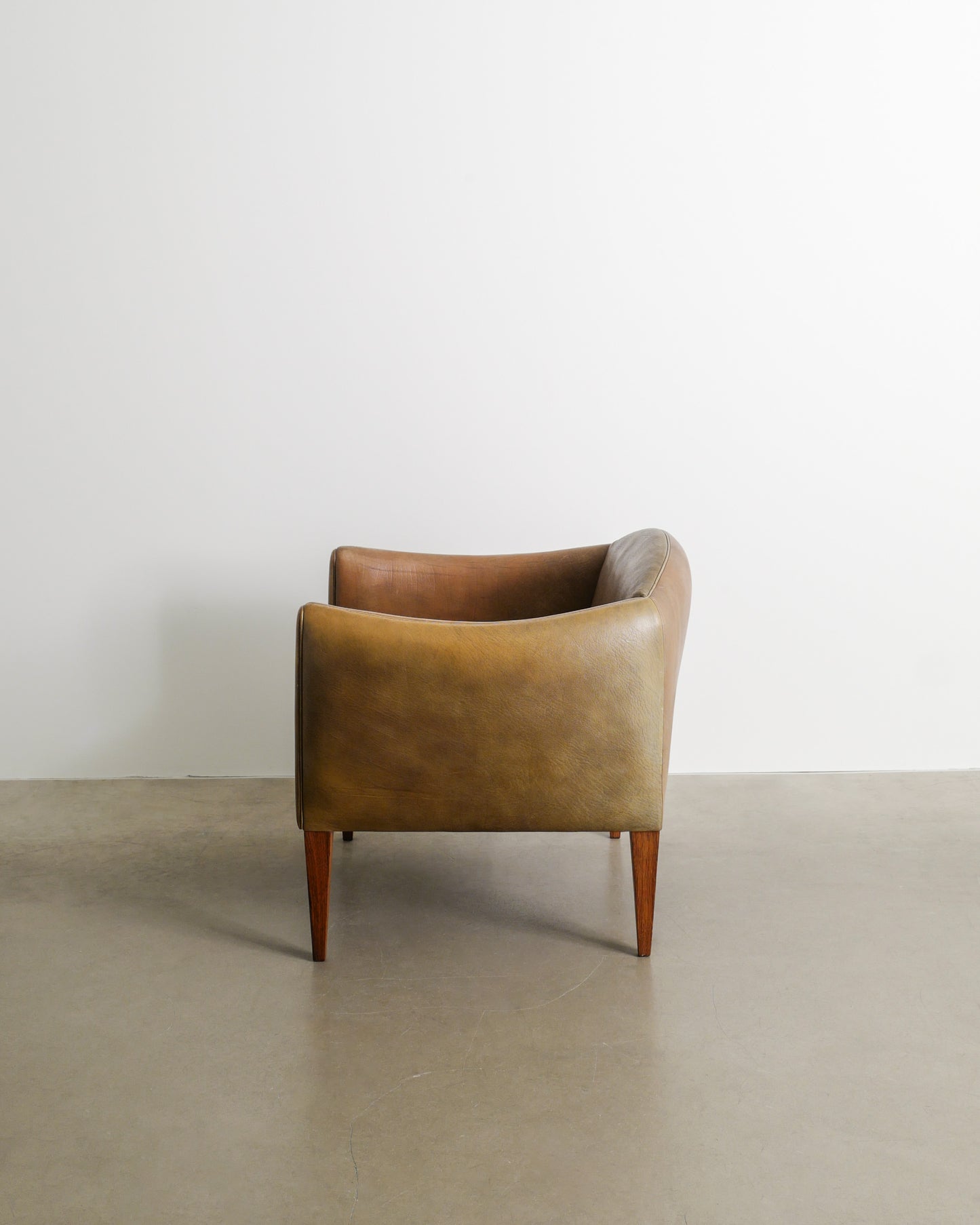 ILLUM WIKKELSØ "V12" ARMCHAIR, 1960s