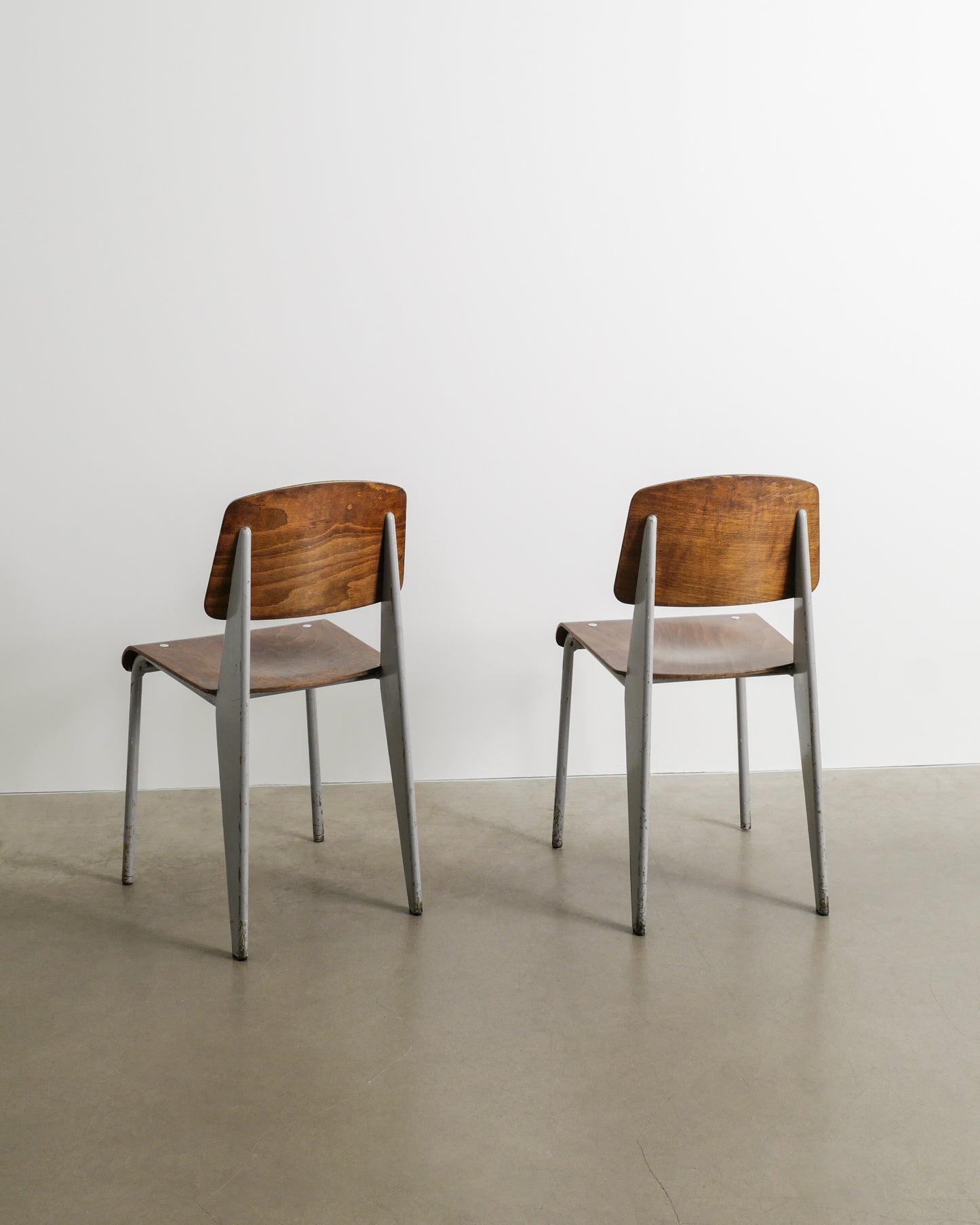 JEAN PROUVÉ "METROPOLE 305" CHAIRS, 1950s