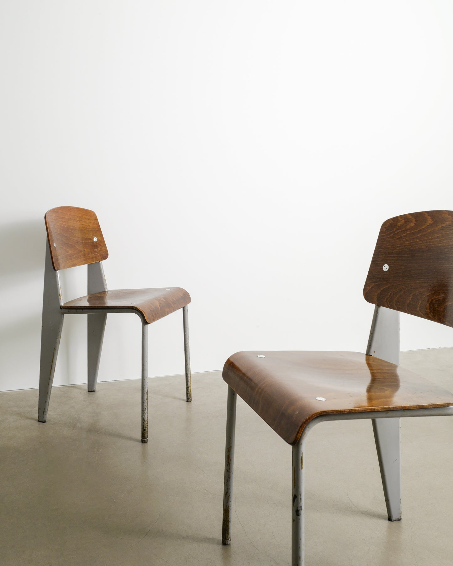 JEAN PROUVÉ "METROPOLE 305" CHAIRS, 1950s