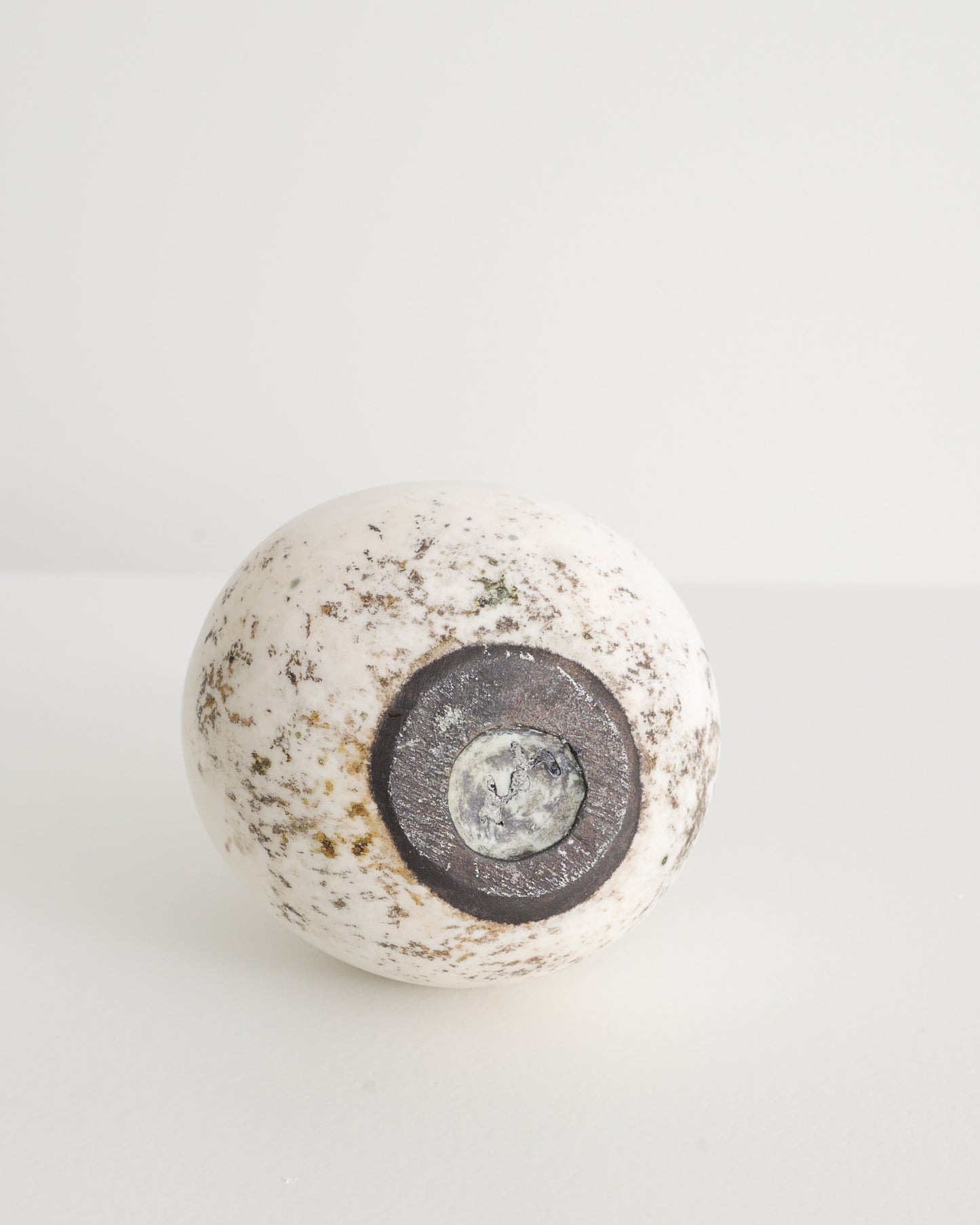 HANS HEDBERG WHITE VASE, 1950s