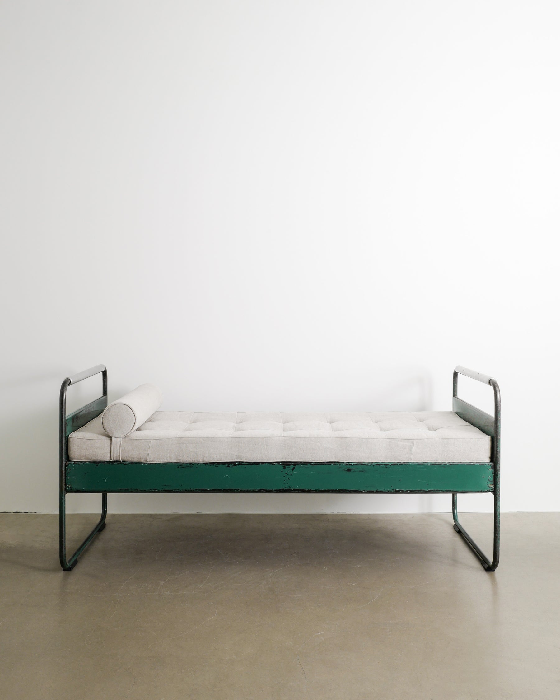 JEAN PROUVÈ "NO 17 / FABERT" DAYBED, 1930s