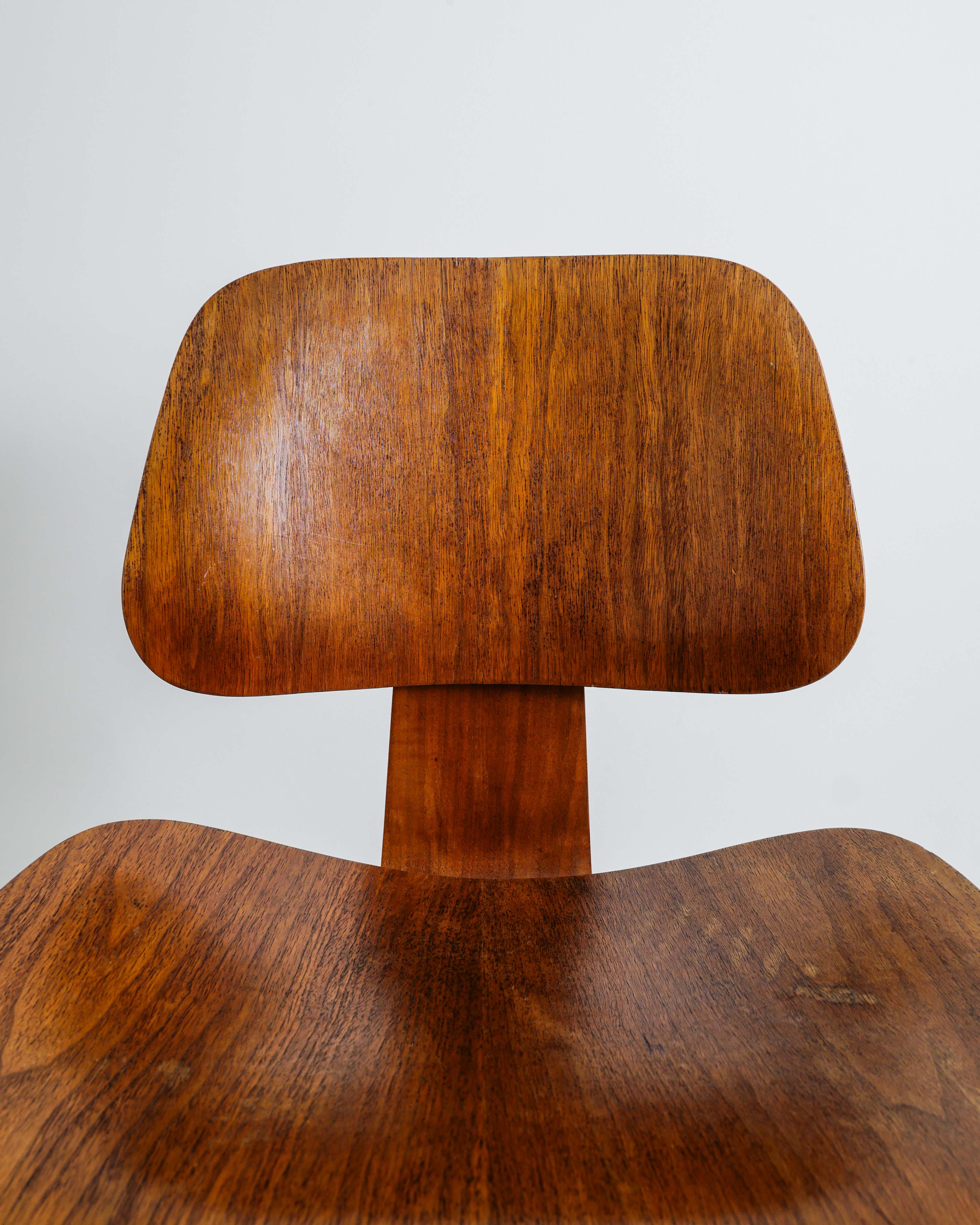 CHARLES & RAY EAMES 