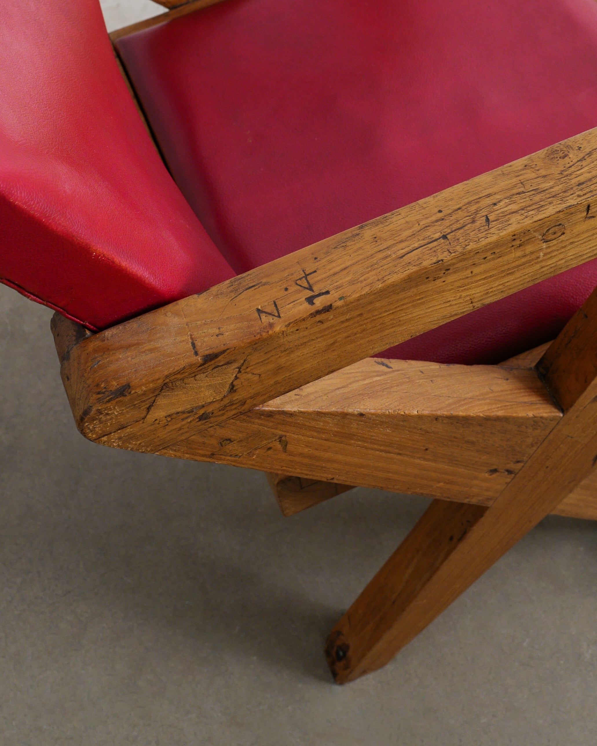 PIERRE JEANNERET 