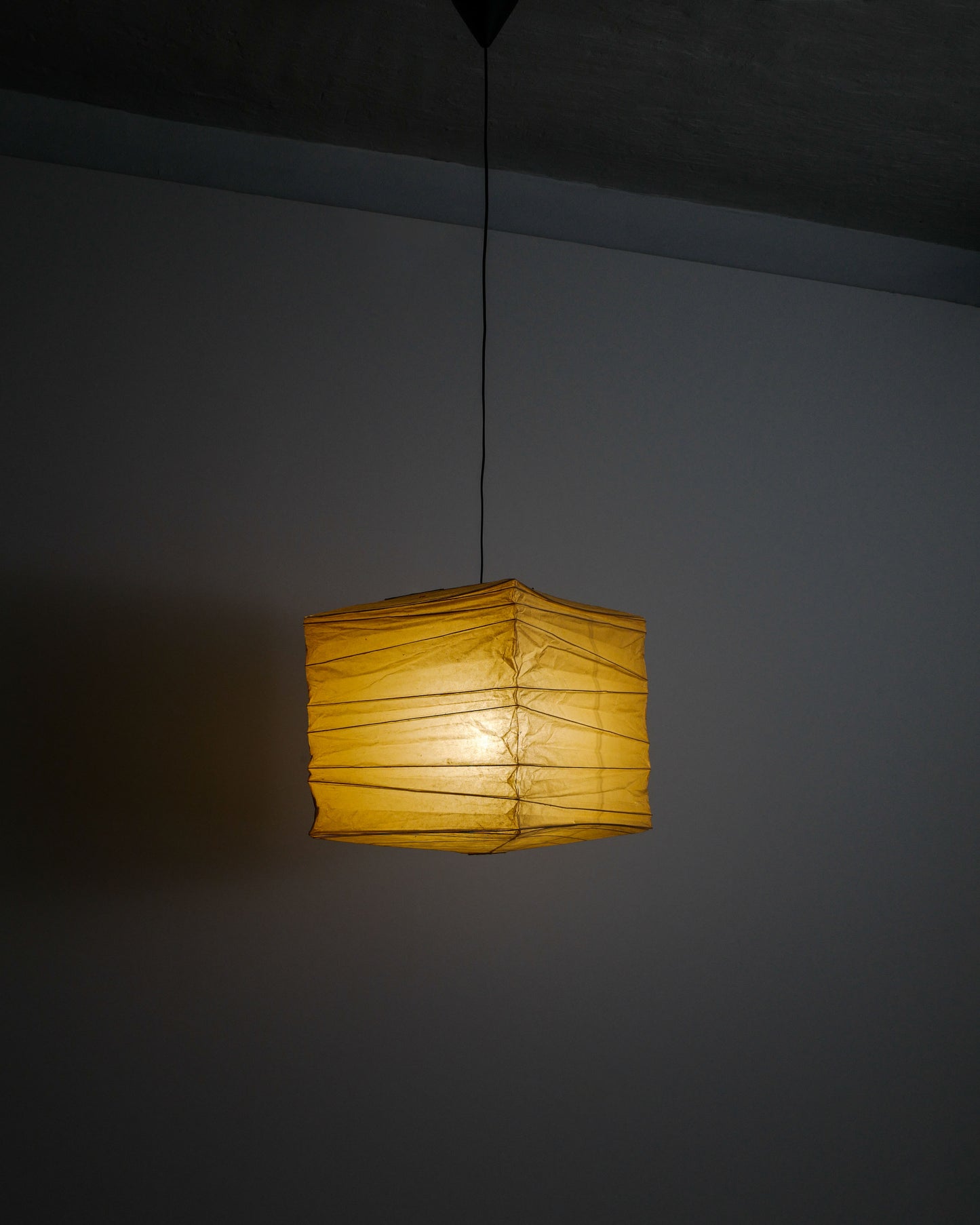 ISAMU NOGUCHI "45X" PENDANT, 1970s
