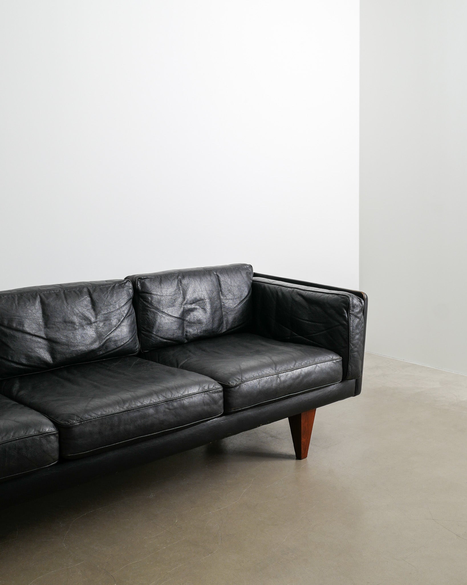 BLACK ILLUM WIKKELSØ 