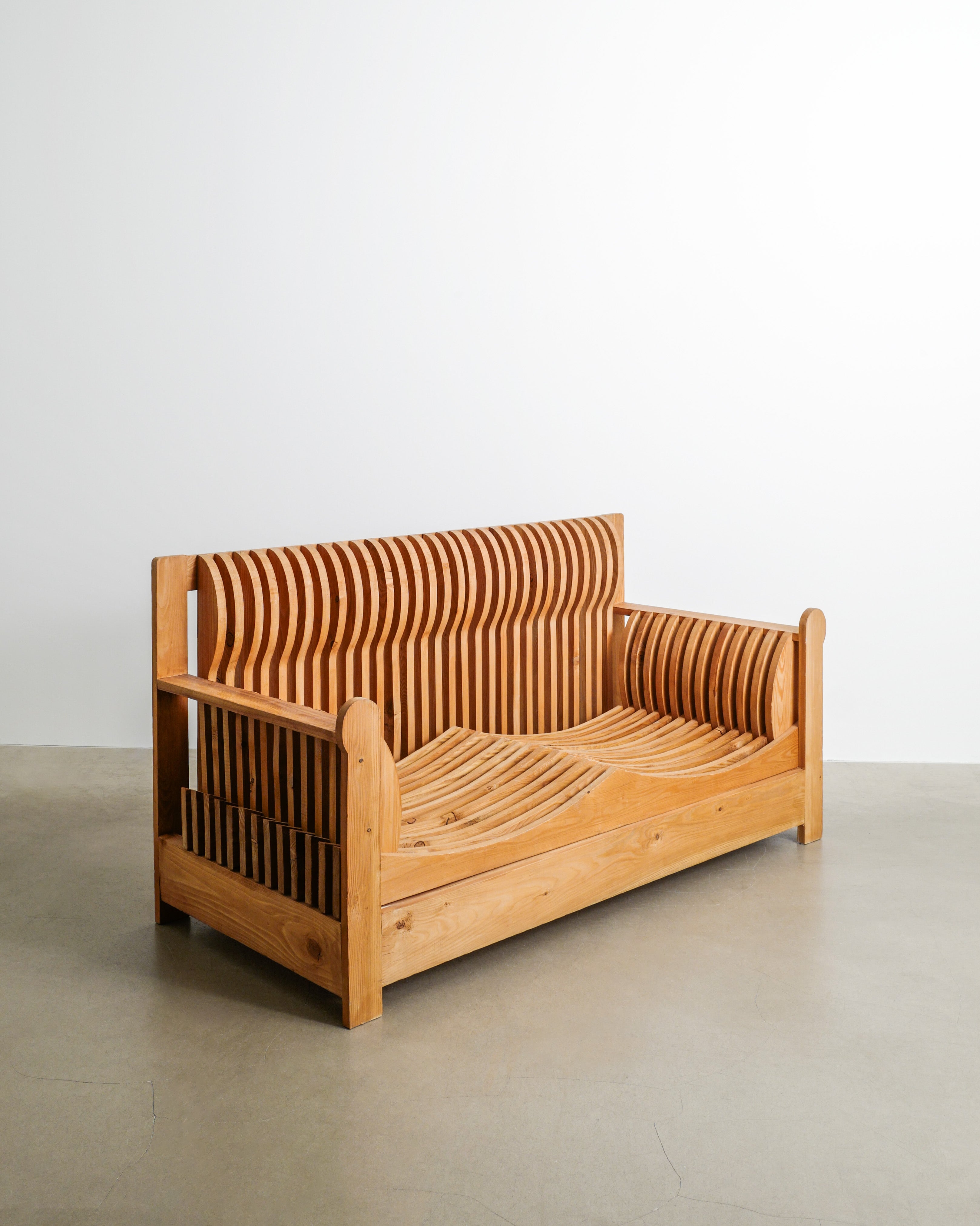 MARIO CEROLI PINE SOFA, 1970s