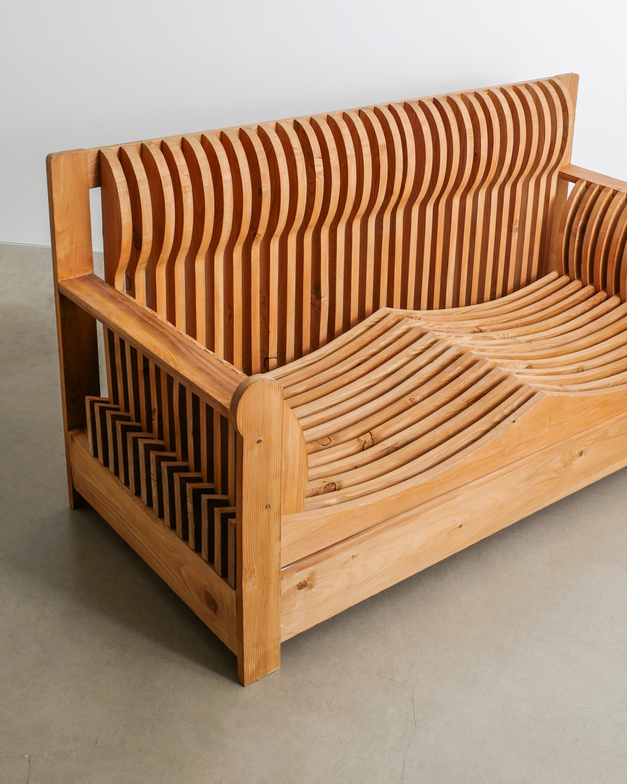 MARIO CEROLI PINE SOFA, 1970s