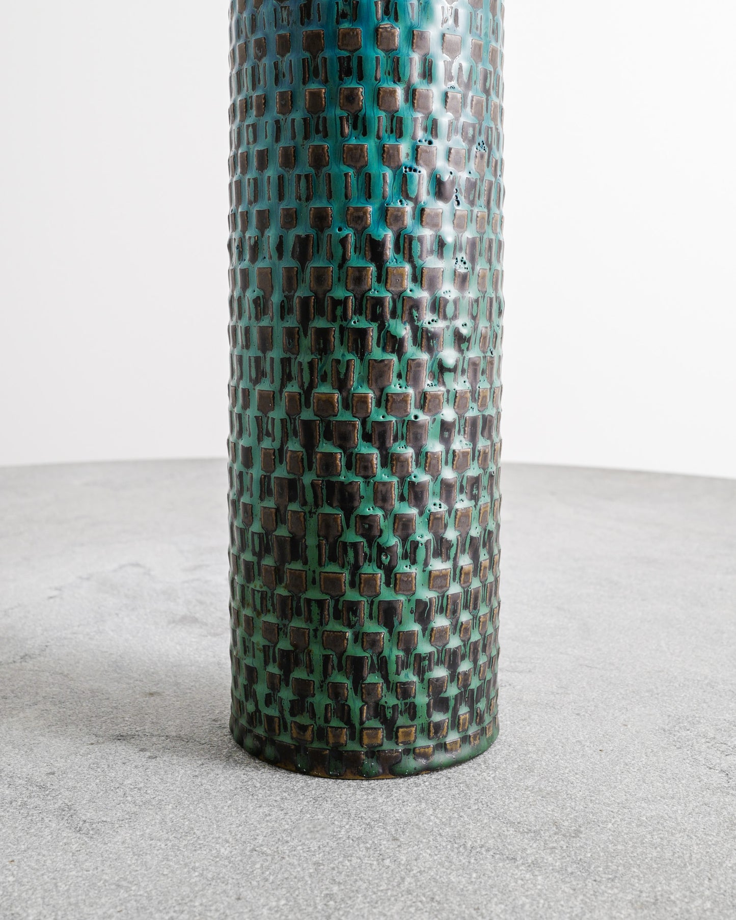 STIG LINDBERG CYLINDER VASE, 1950s
