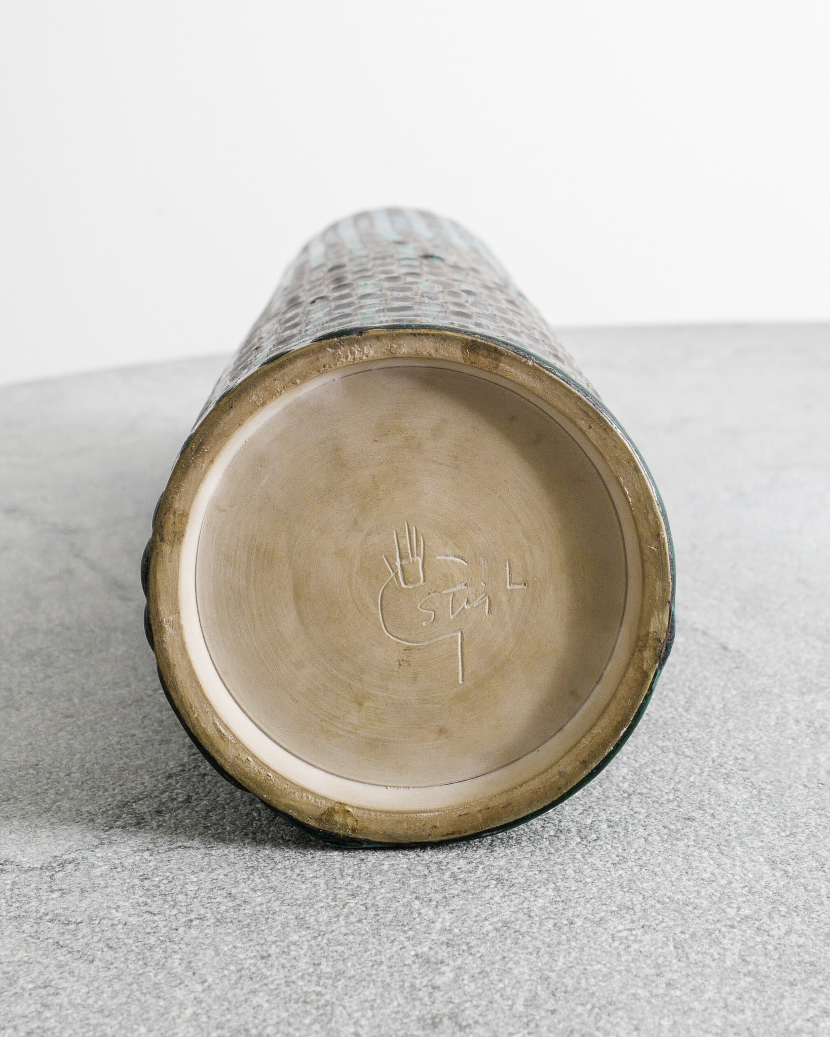 STIG LINDBERG CYLINDER VASE, 1950s