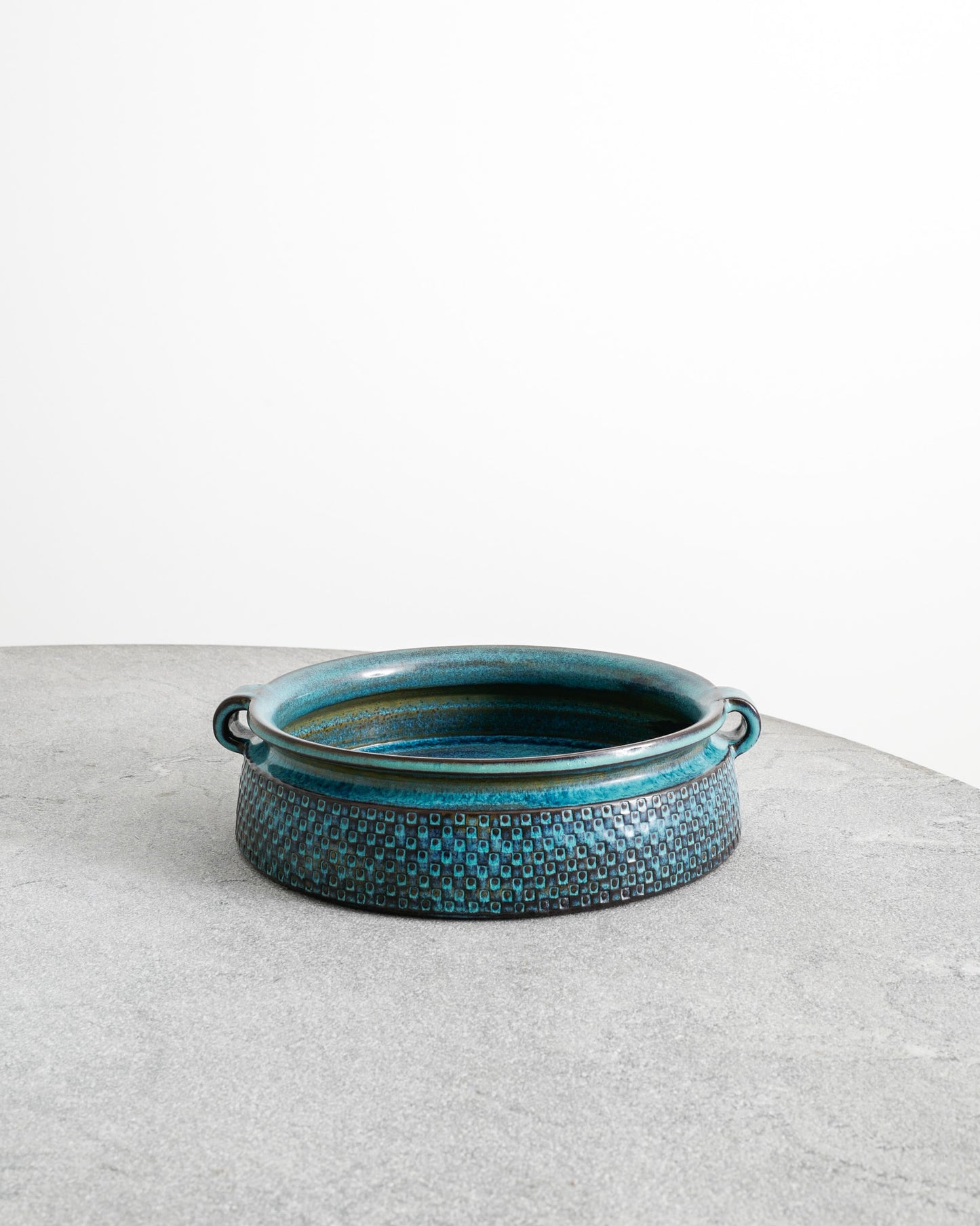 STIG LINDBERG BOWL WITH HANDLES, 1950s