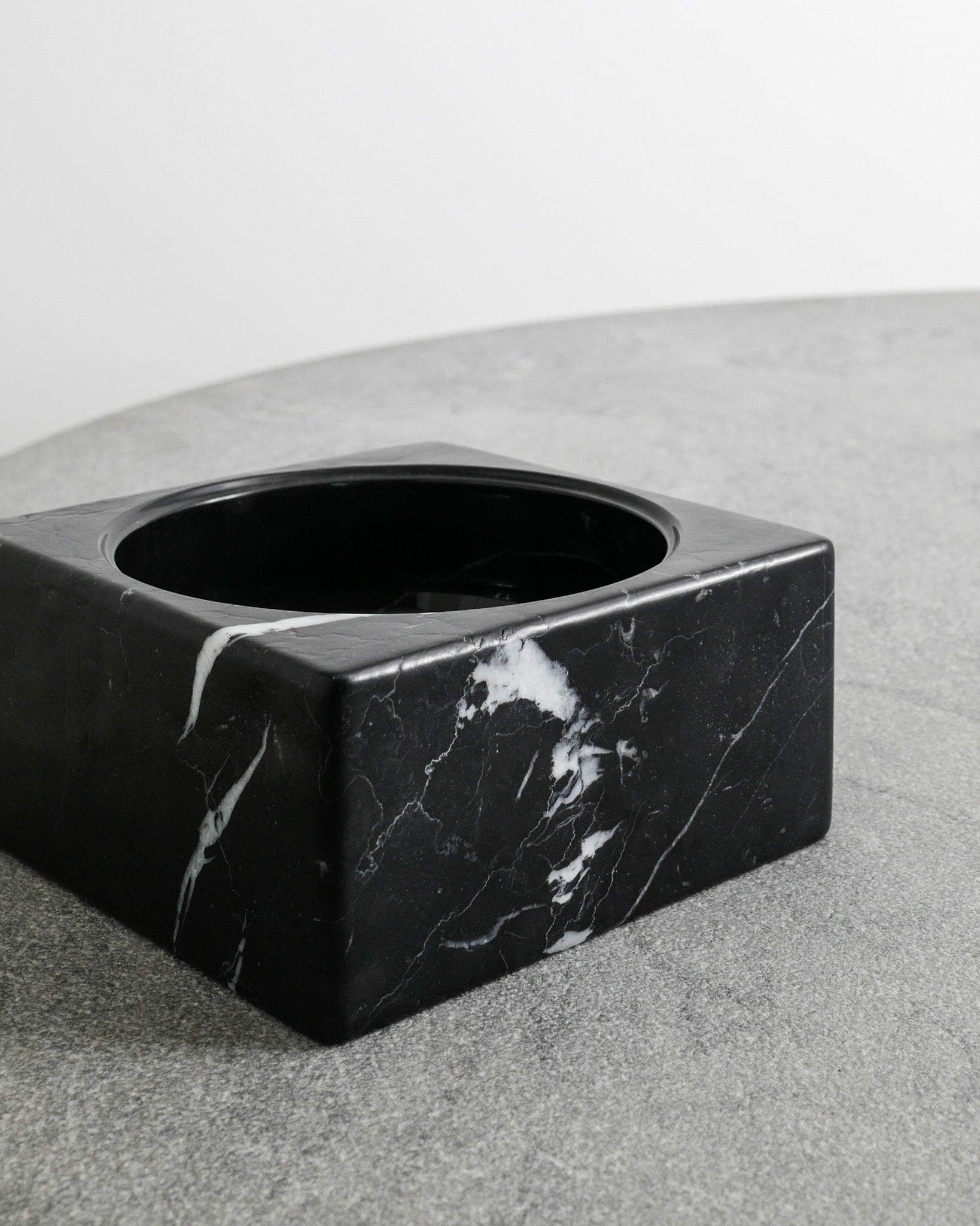 POUL KJAERHOLM GRANITE 