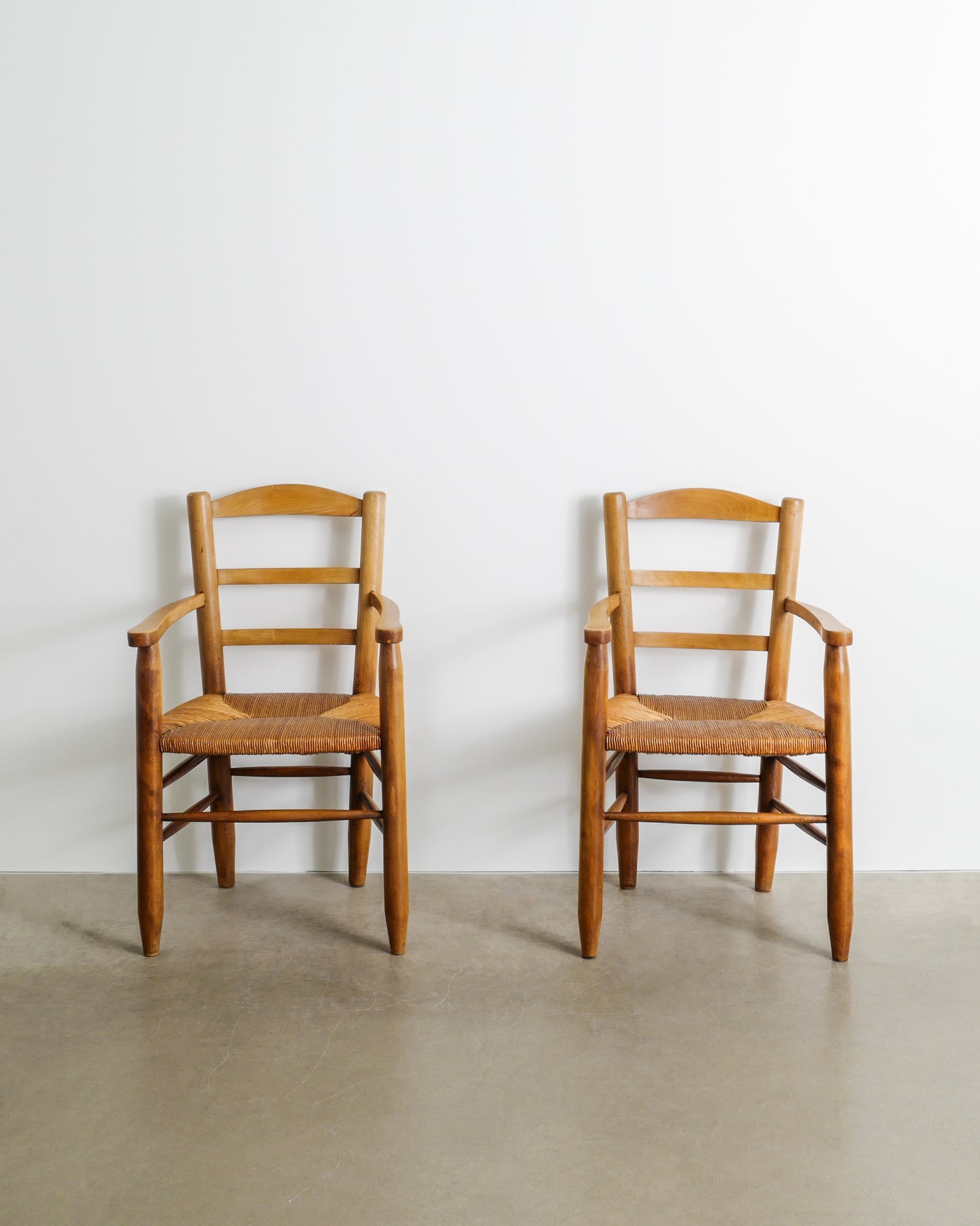 PAIR OF FRENCH ARMCHAIRS IN ELM, 1950s