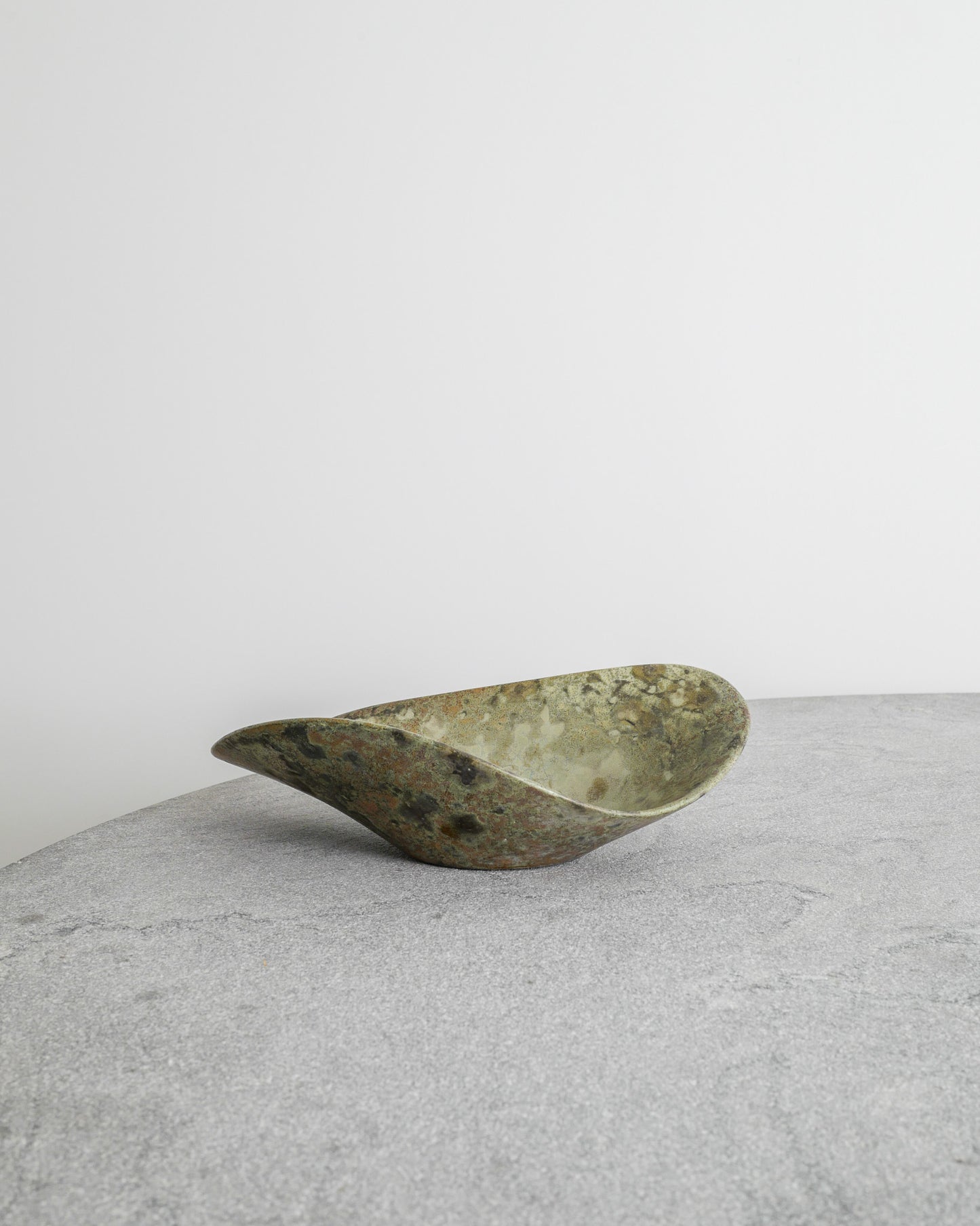 HANS HEDBERG GREEN FREE FORM DISH, 1950s