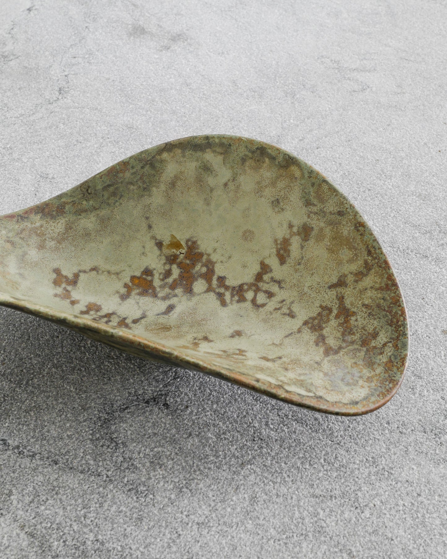 HANS HEDBERG GREEN FREE FORM DISH, 1950s