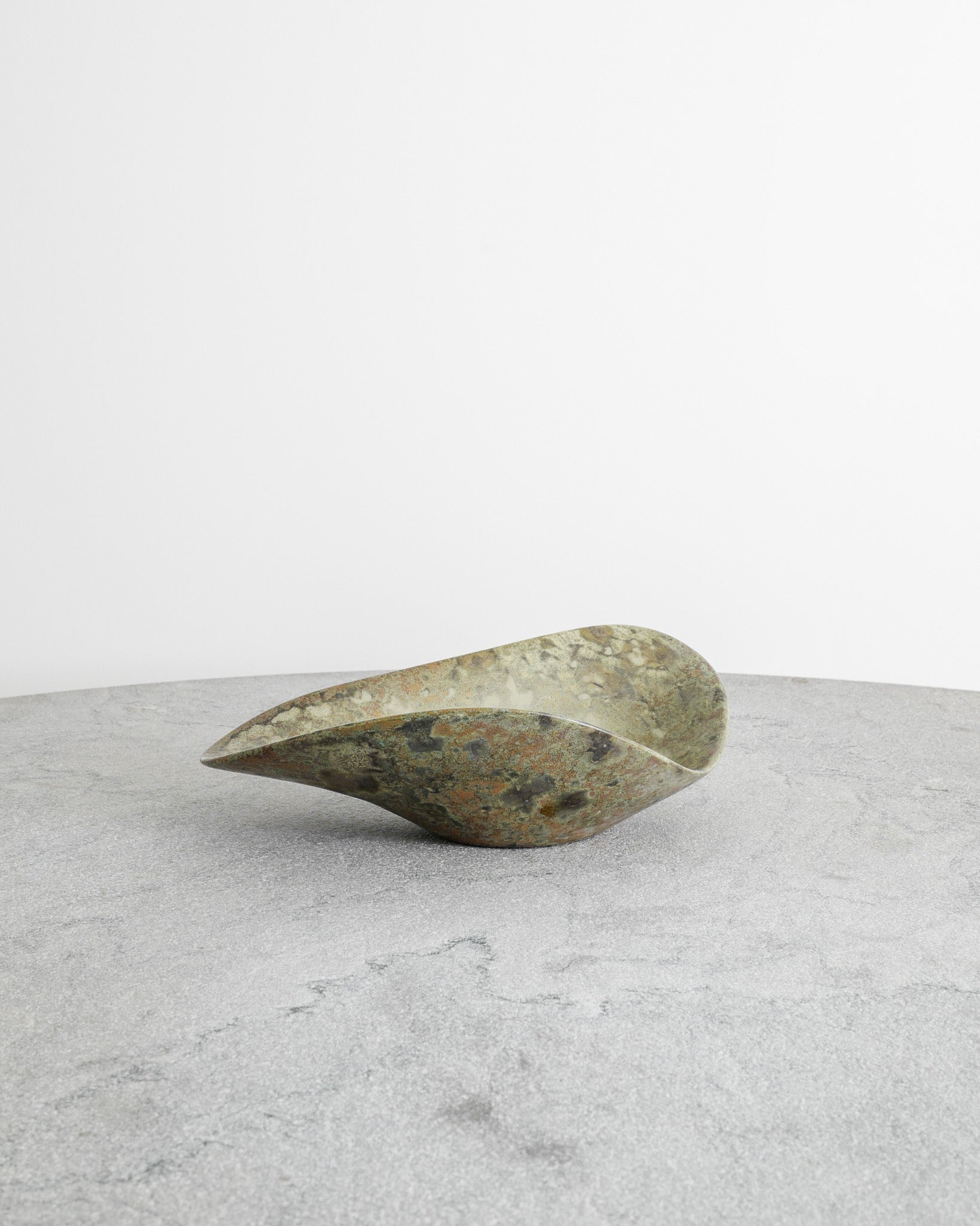 HANS HEDBERG GREEN FREE FORM DISH, 1950s