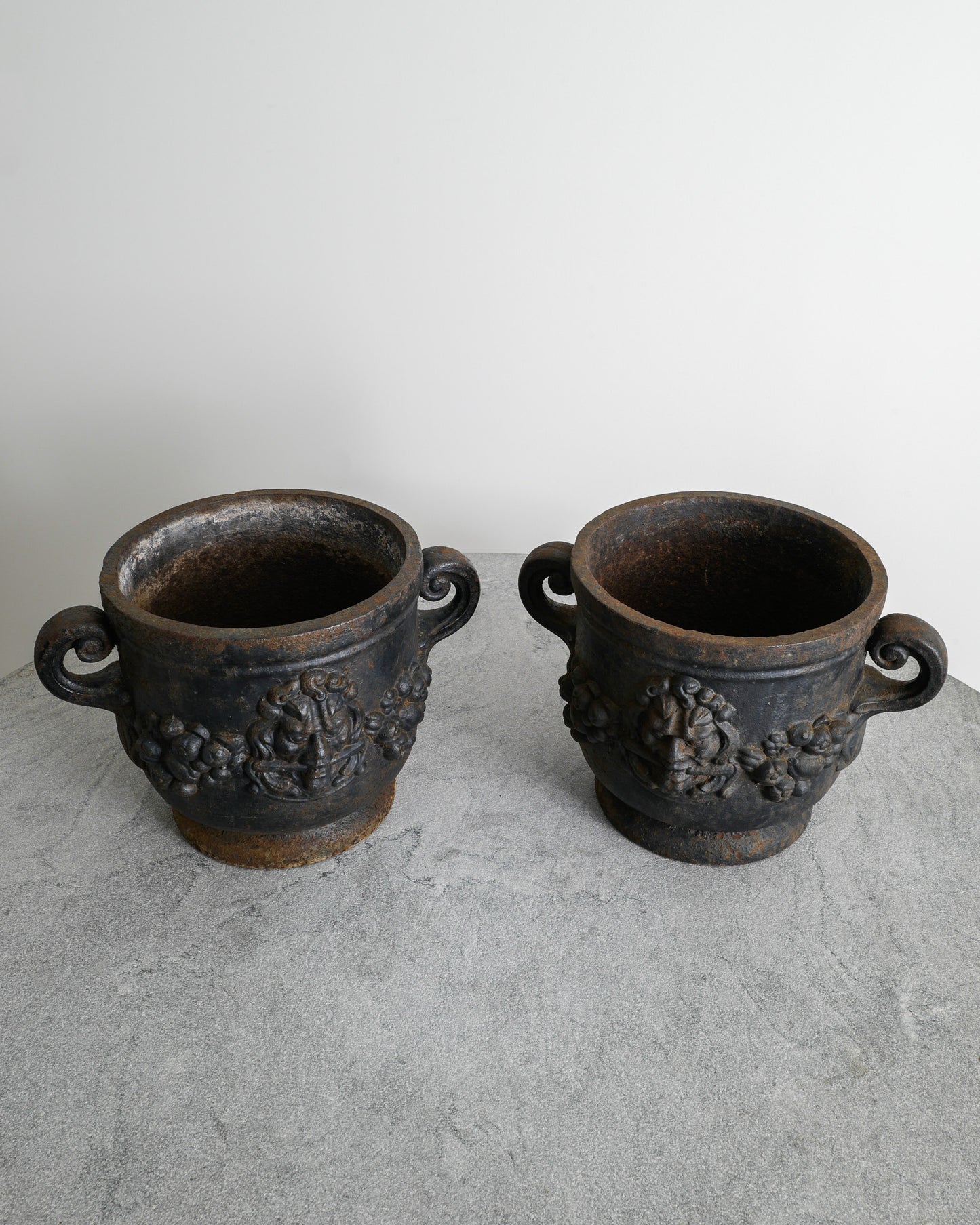 NÄFVEQVARNS BRUK "BACCHUS" URNS, 1930s