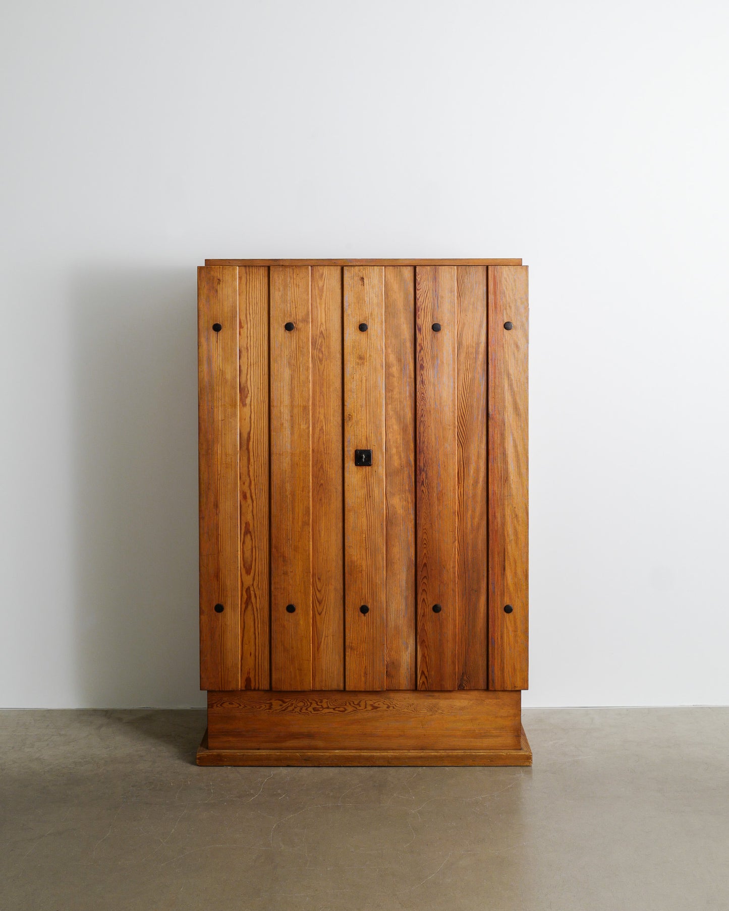 AXEL EINAR HJORTH "LOVÖ" CABINET, 1930s