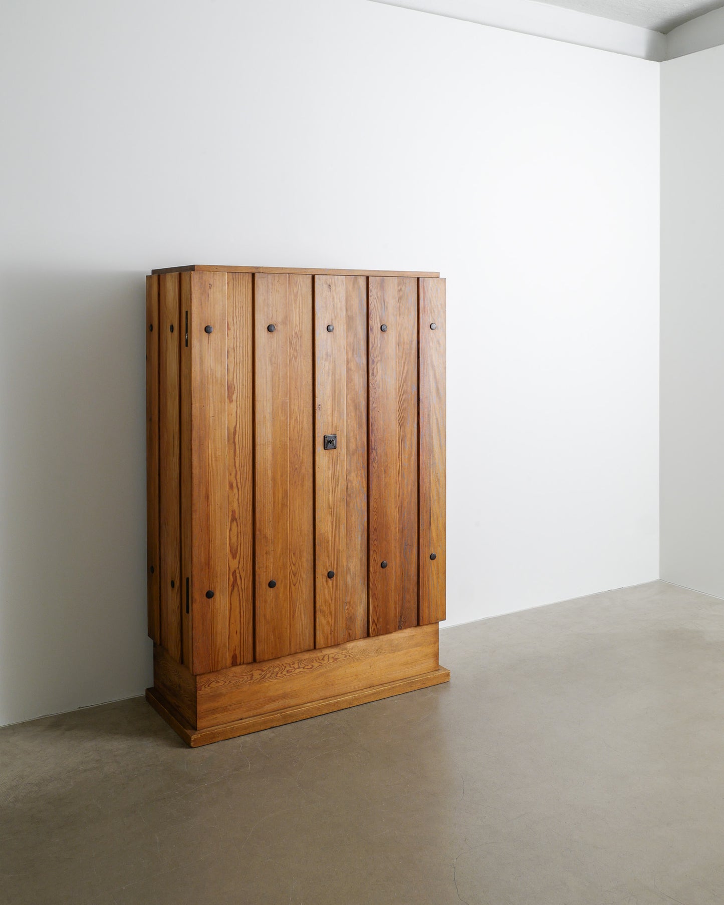 AXEL EINAR HJORTH "LOVÖ" CABINET, 1930s