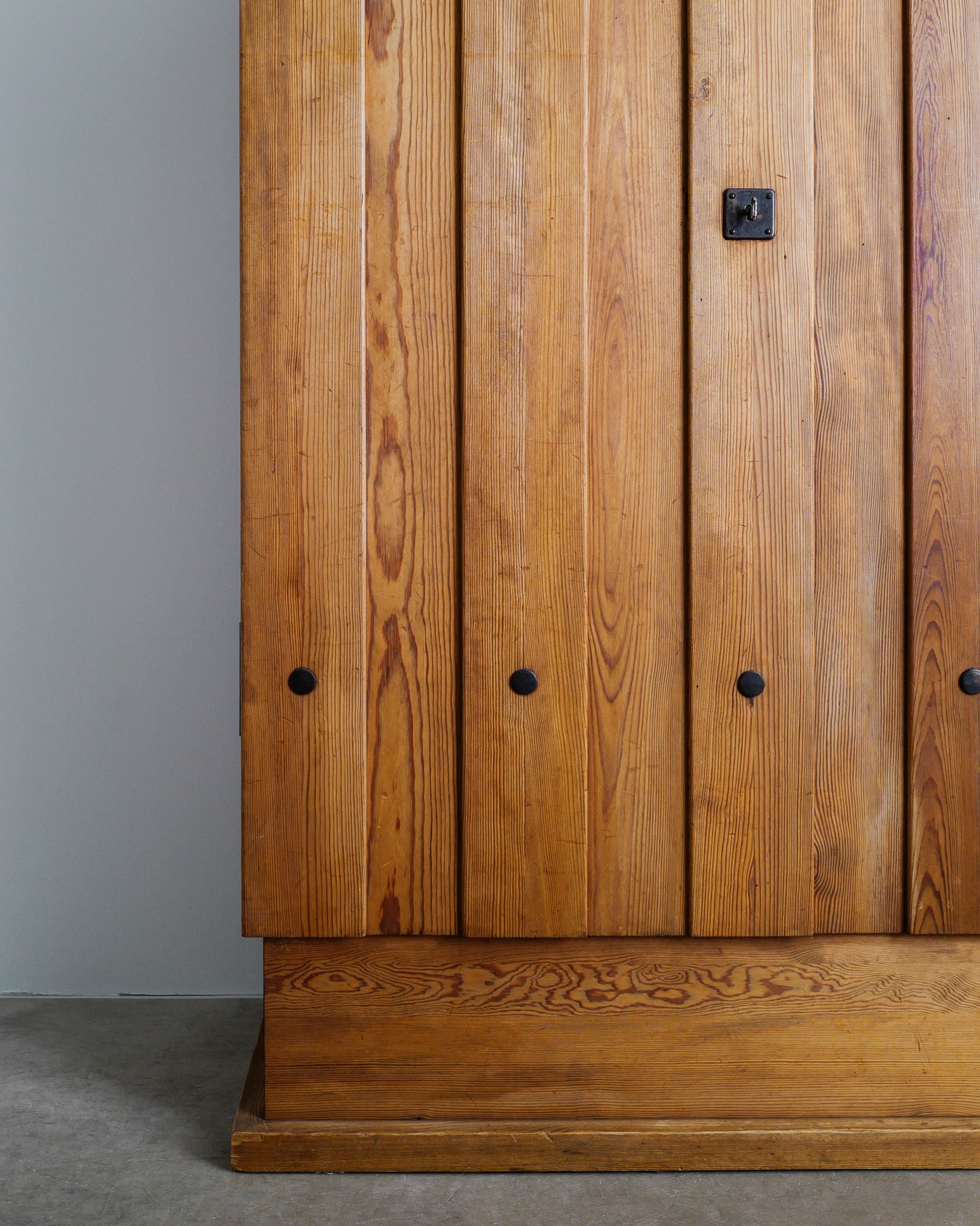 AXEL EINAR HJORTH "LOVÖ" CABINET, 1930s