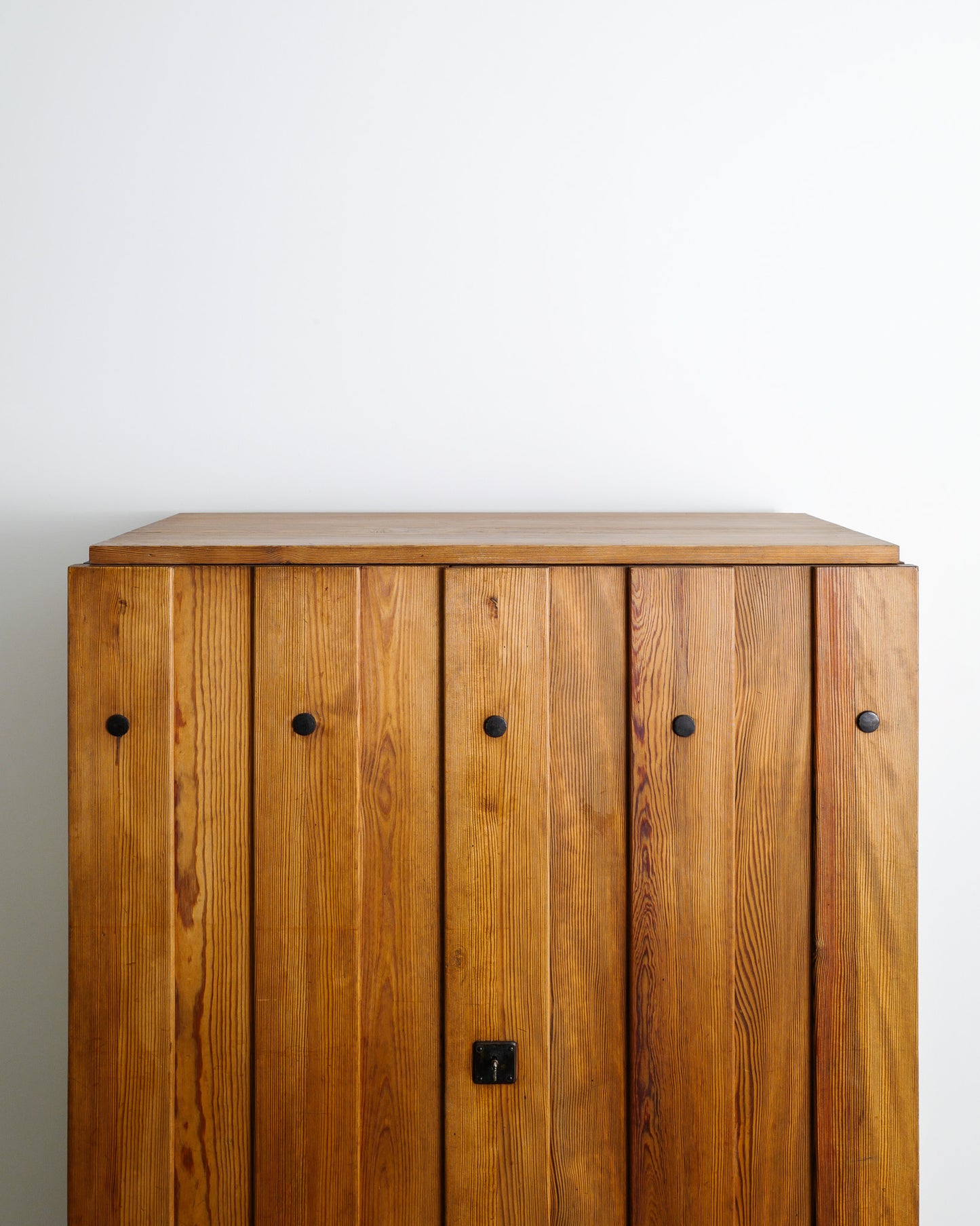 AXEL EINAR HJORTH "LOVÖ" CABINET, 1930s