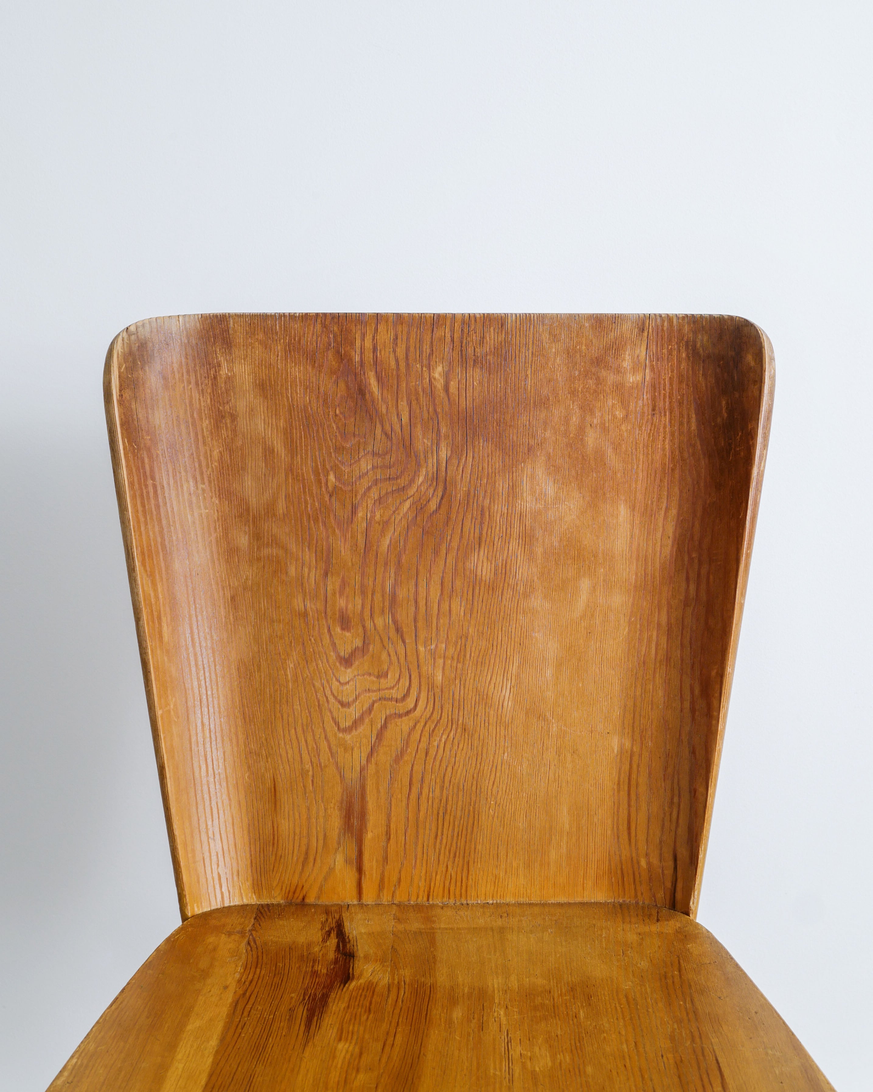 GÖRAN MALMVALL DINING CHAIRS, 1940s