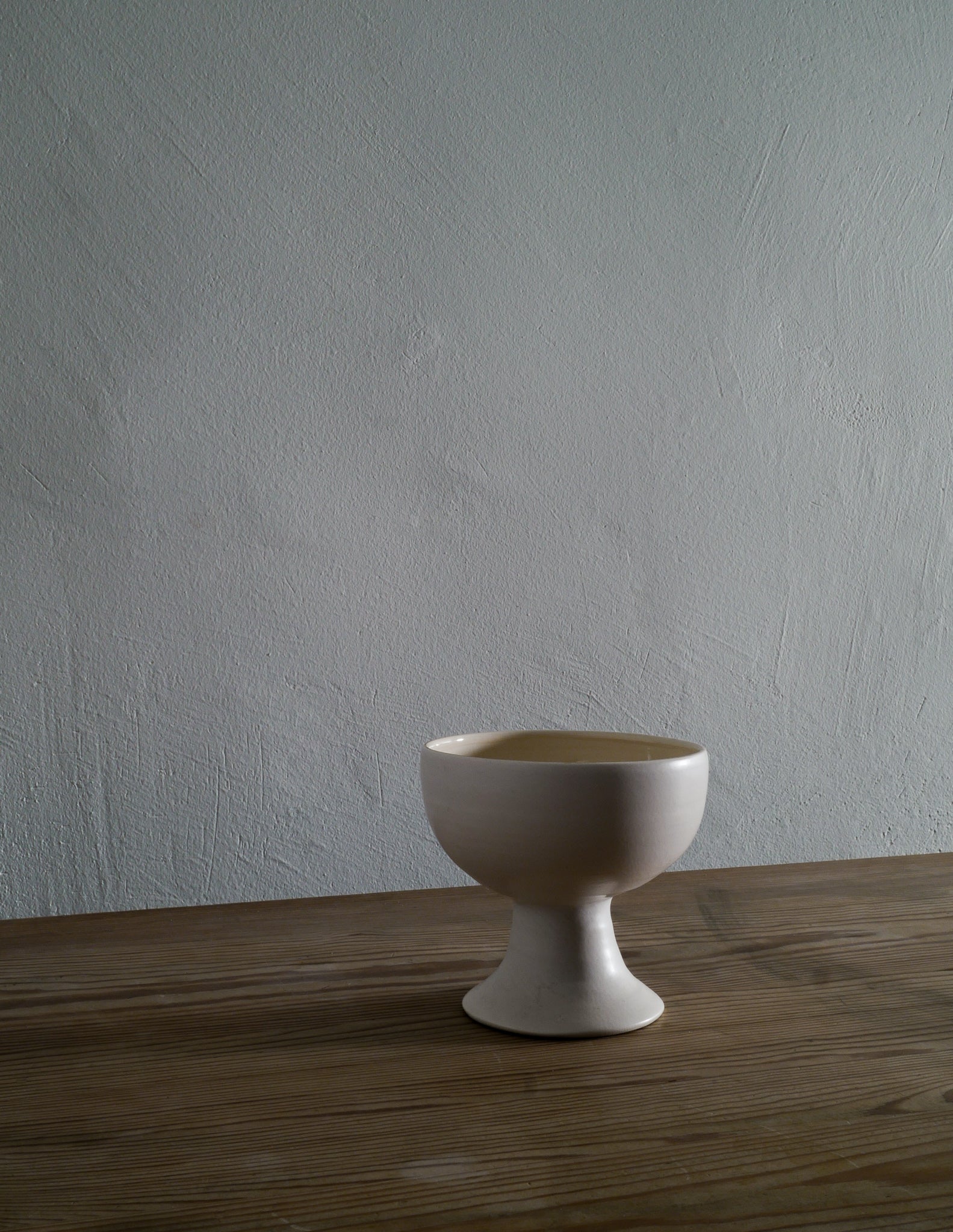 FRENCH STONEWARE BOWL